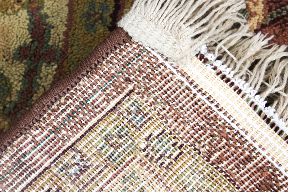 Machine Made Oriental Weavers of America Accent Rug