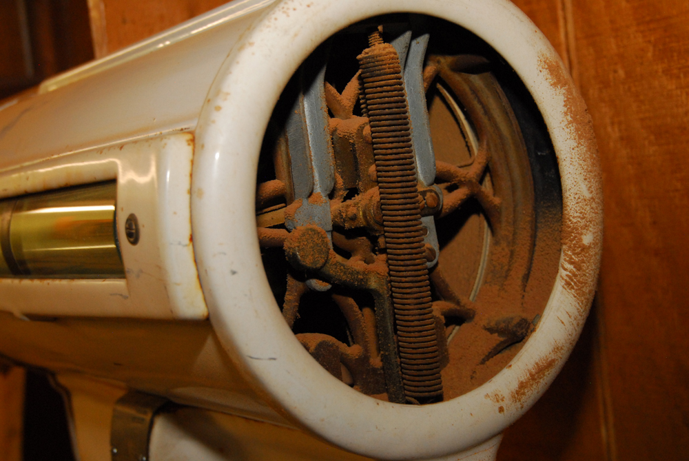 White Metal Dayton Scales