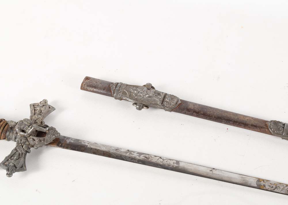 Vintage Knights of Columbus Masonic Templar Sword