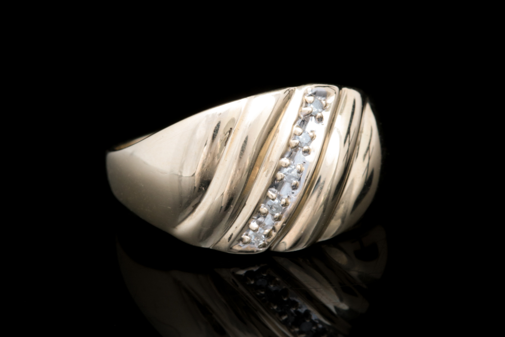 10K Yellow Gold and Diamond Ring