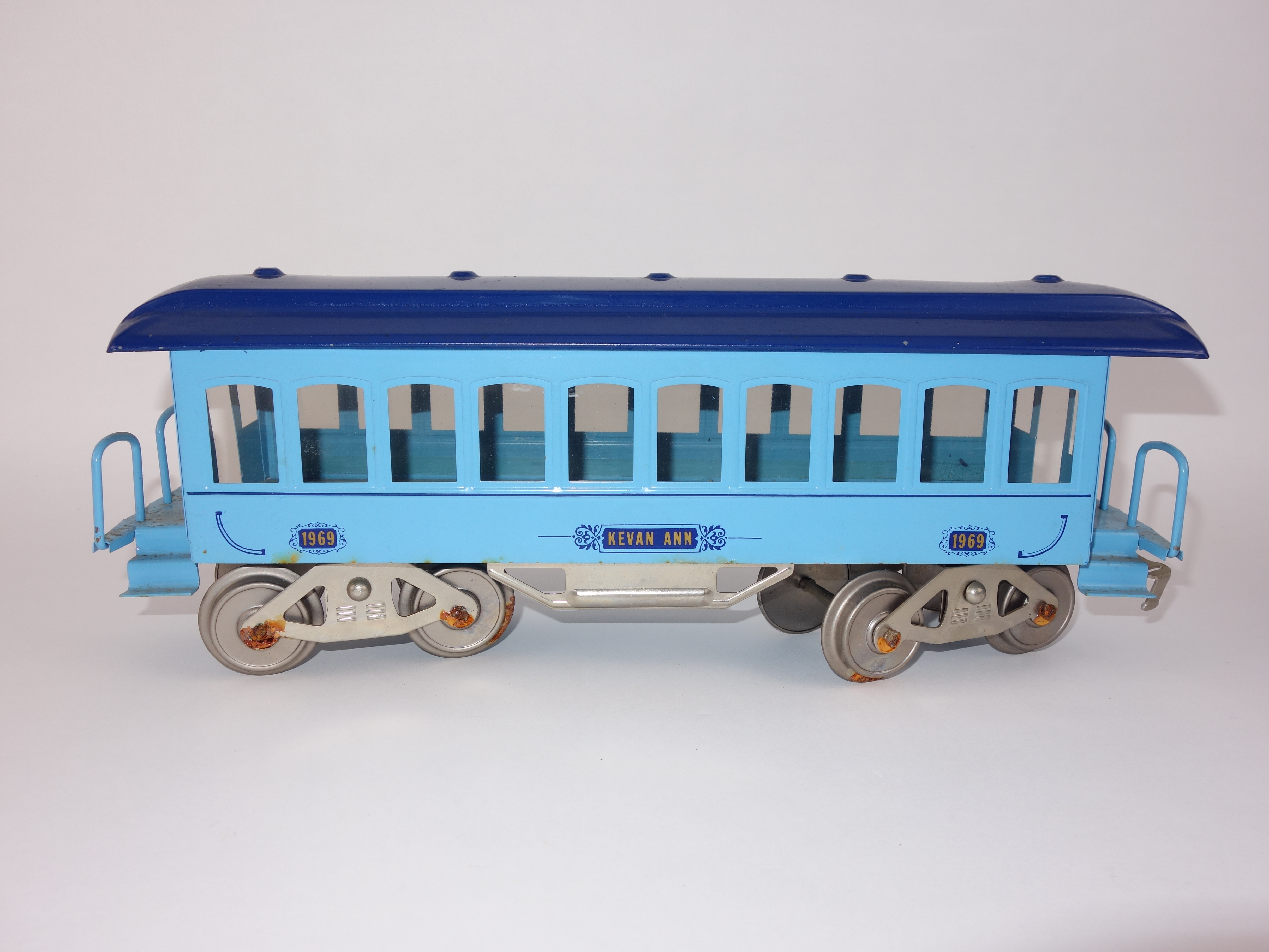 Four McCoy "Wells Fargo" Train Cars