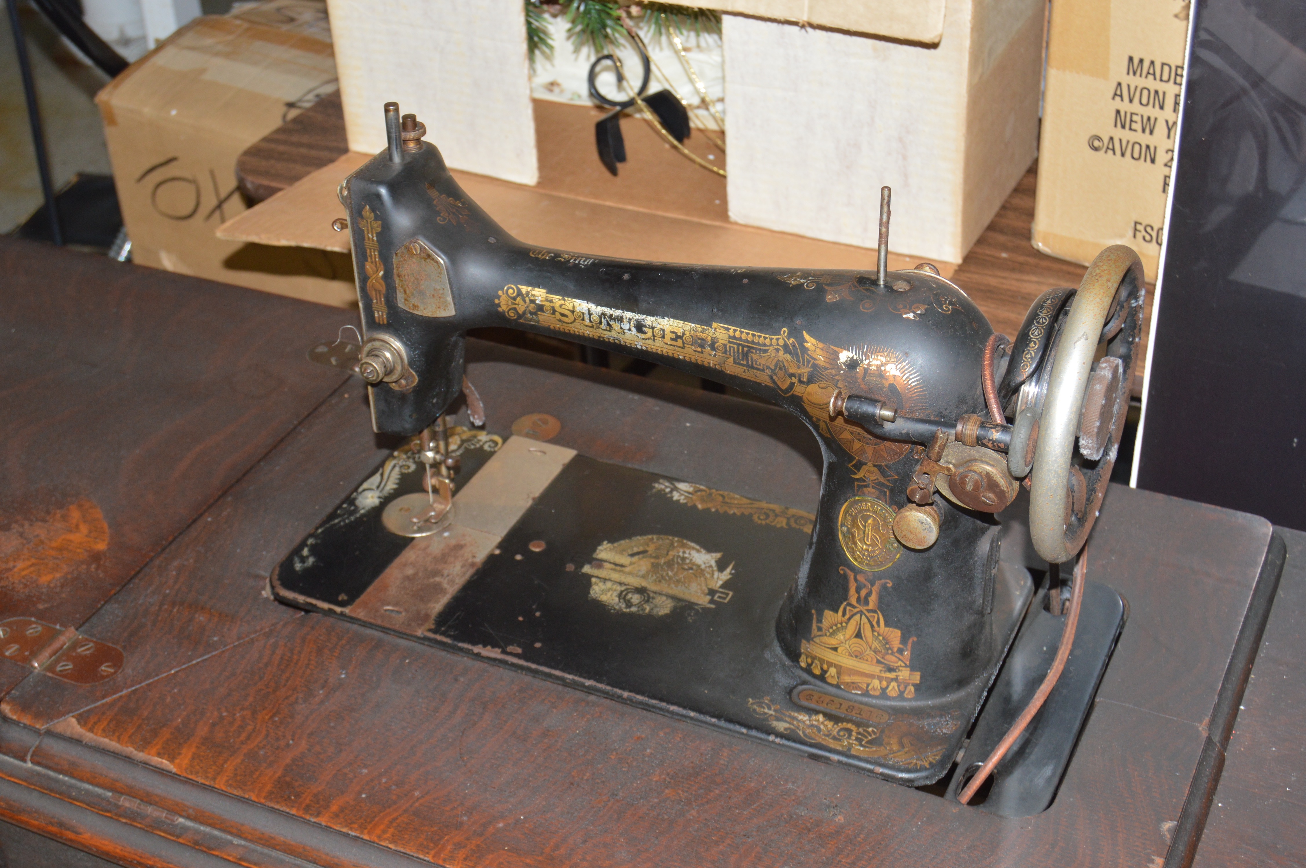 Antique Singer Sewing Machine and Table, Circa 1914