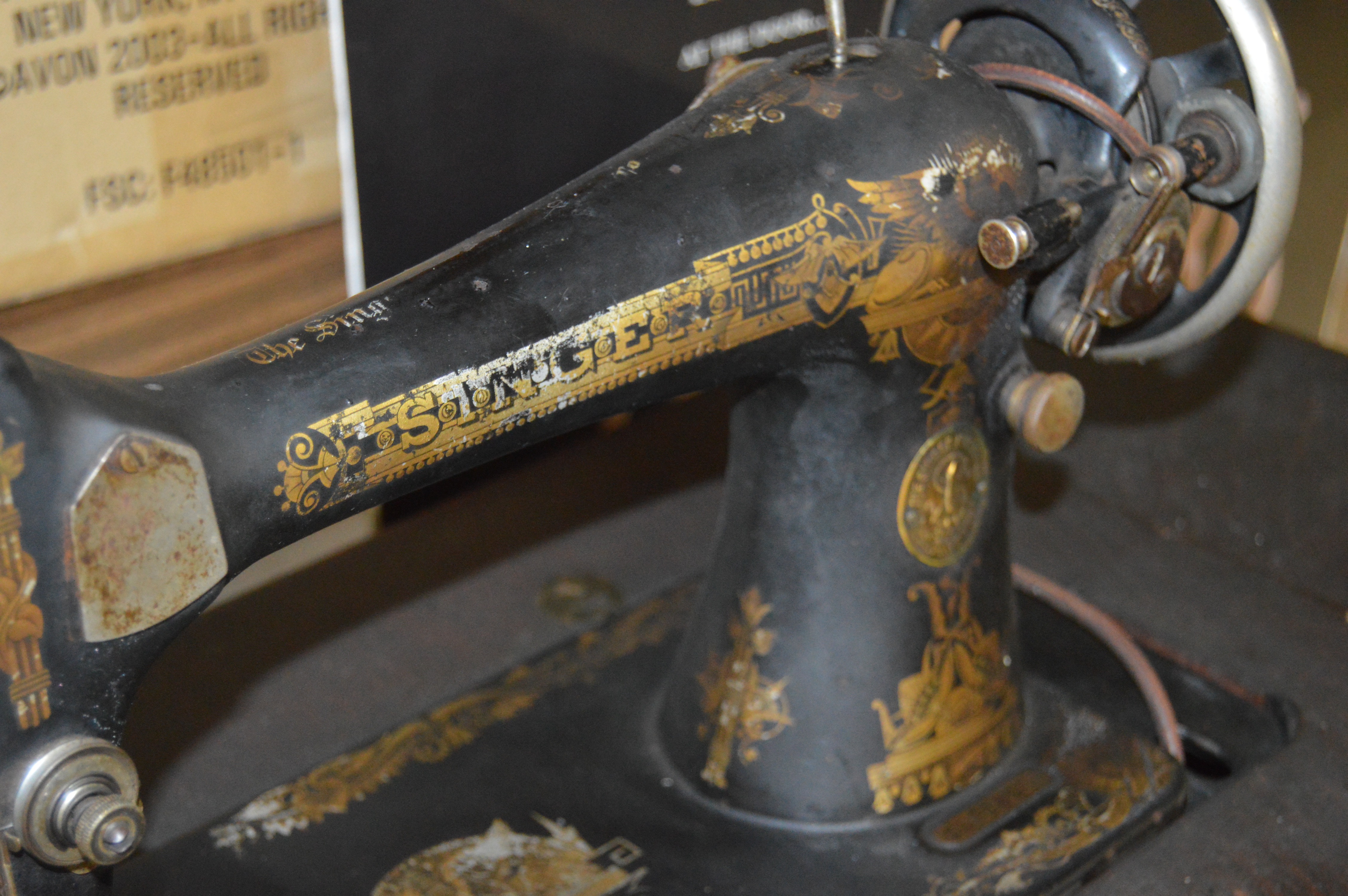 Antique Singer Sewing Machine and Table, Circa 1914