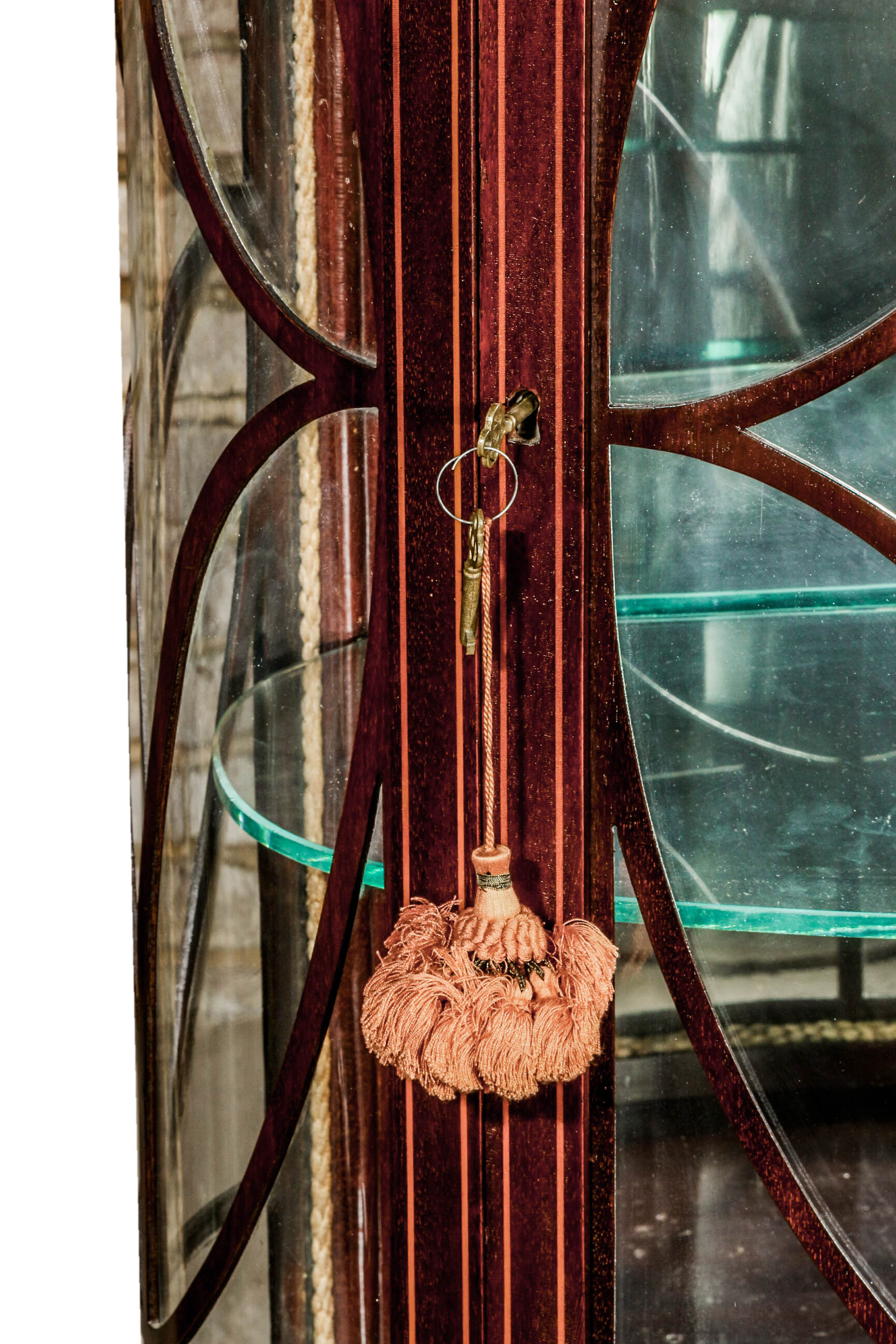 Vintage Hepplewhite Style Inlaid Mahogany Curio Cabinet