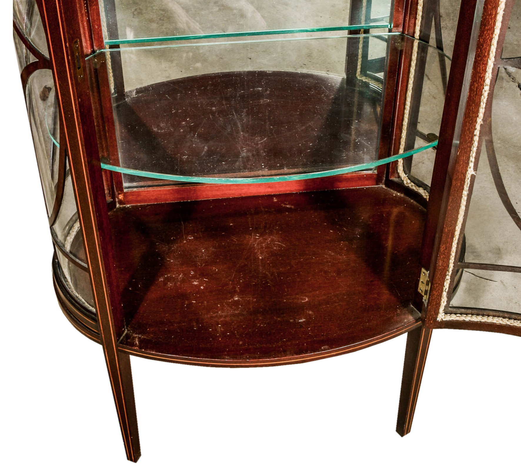 Vintage Hepplewhite Style Inlaid Mahogany Curio Cabinet