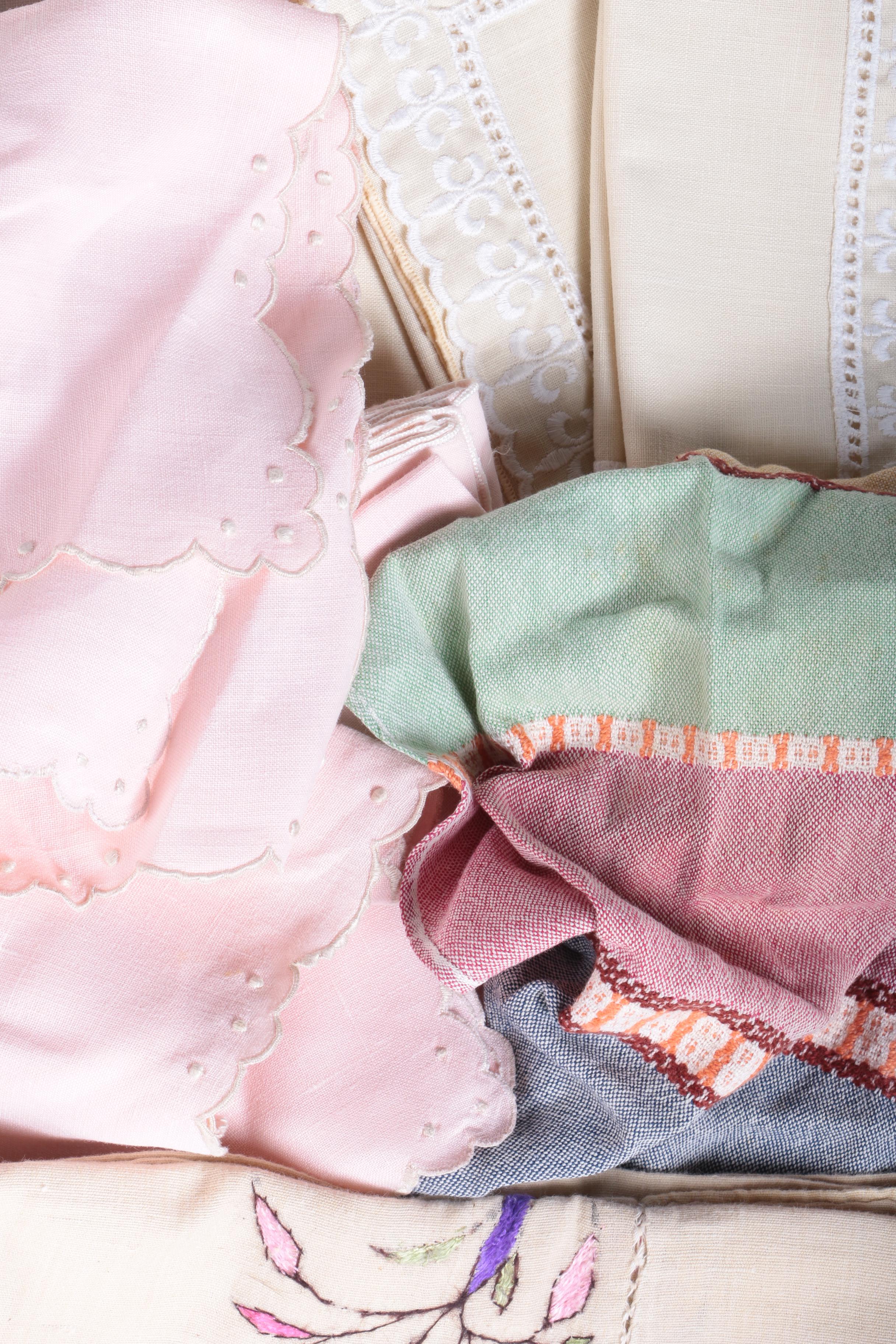 Vintage Kitchen Linens