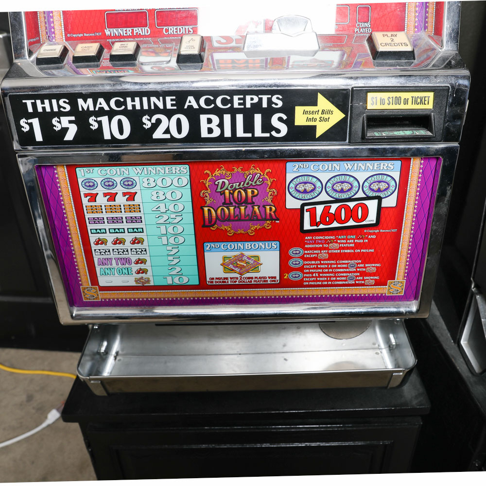 "Big Bang Piggy Bankin'" Slot Machine