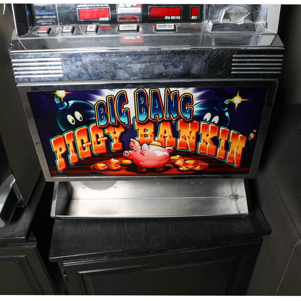"Big Bang Piggy Bankin'" Slot Machine