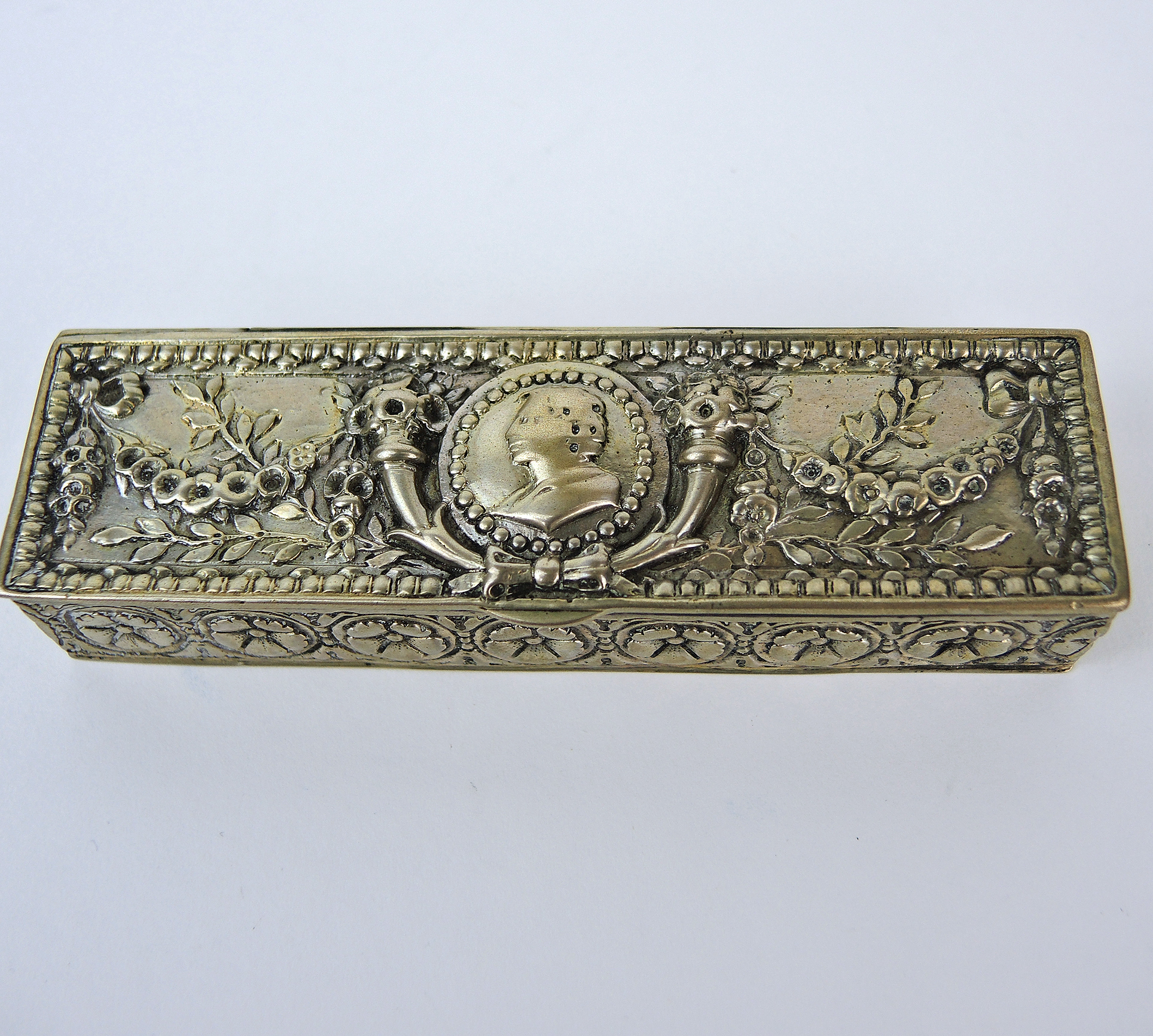 800 Silver Snuff Box Collection