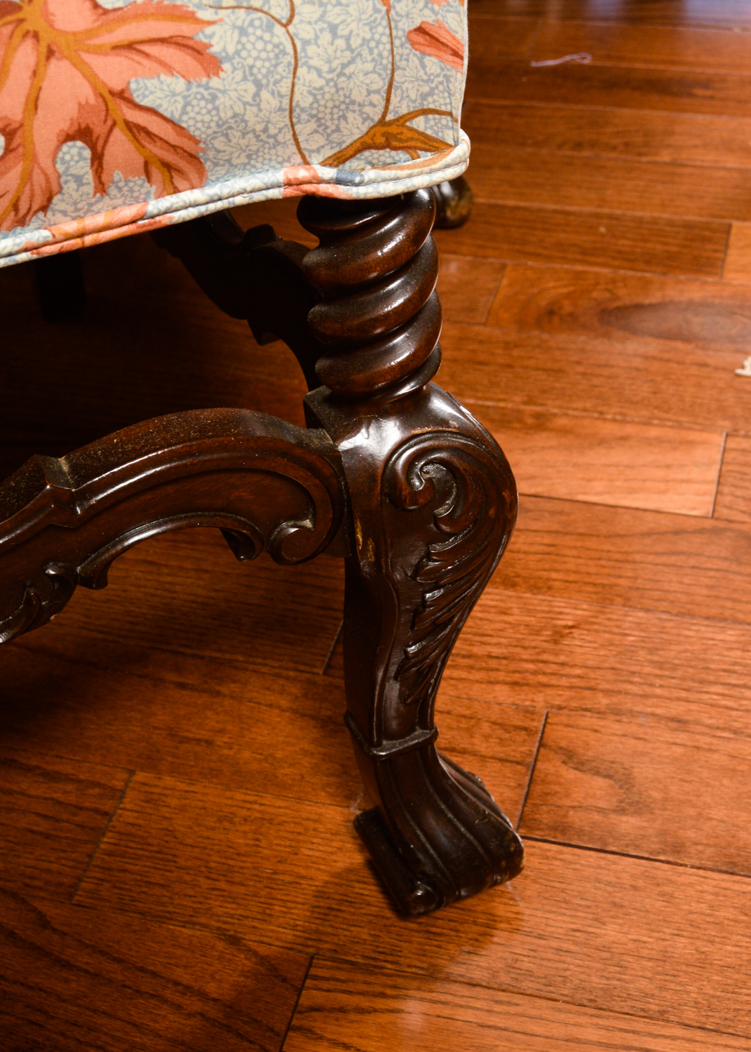 Louis XV Style Dining Table and Chairs