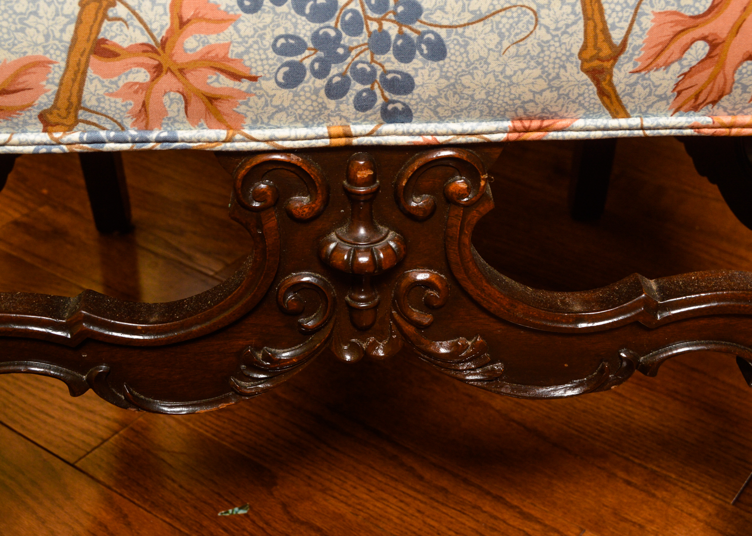 Louis XV Style Dining Table and Chairs