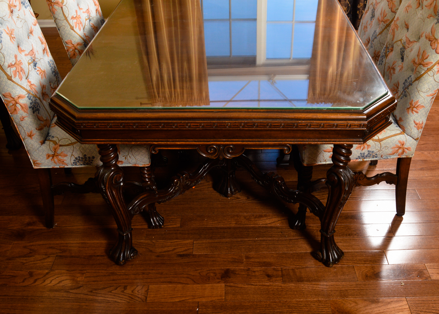 Louis XV Style Dining Table and Chairs