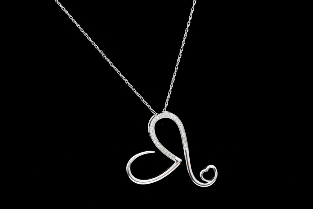 10K White Gold and Diamond Heart Pendant with Chain