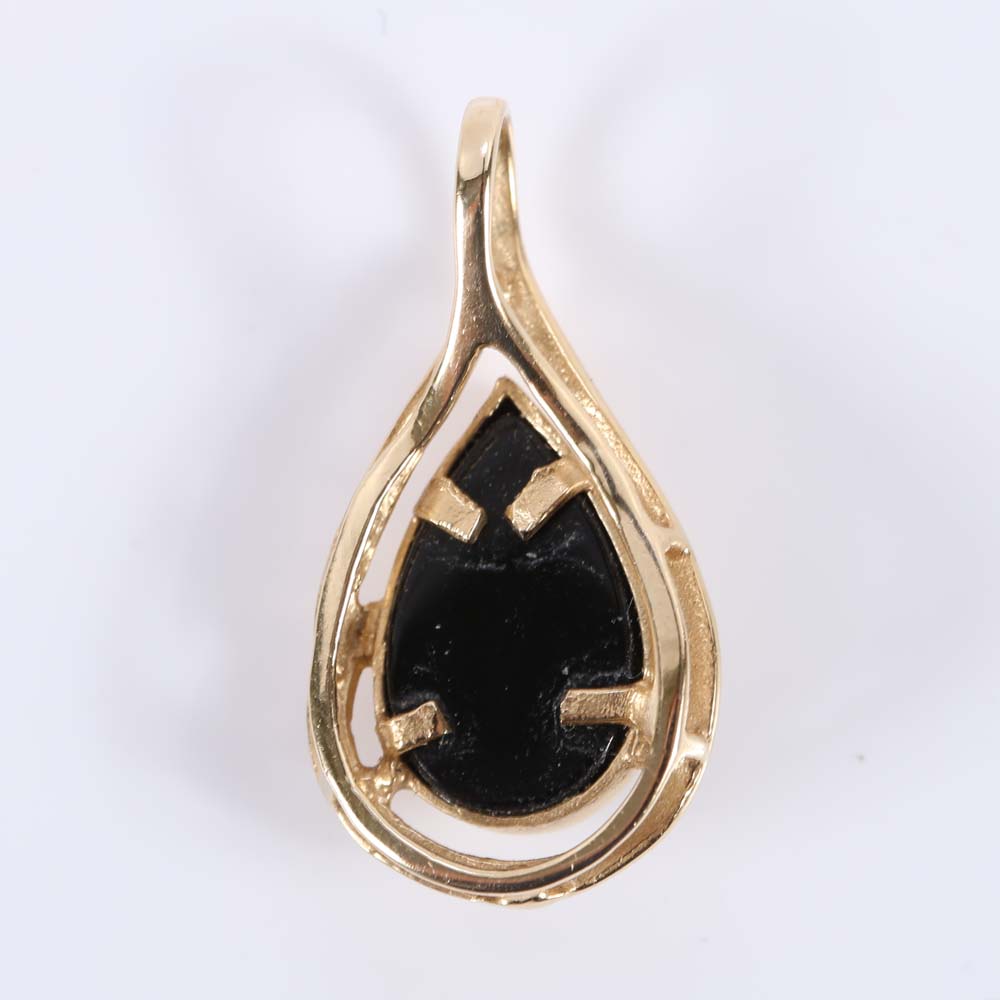 14K Yellow Gold Black Onyx Pendant