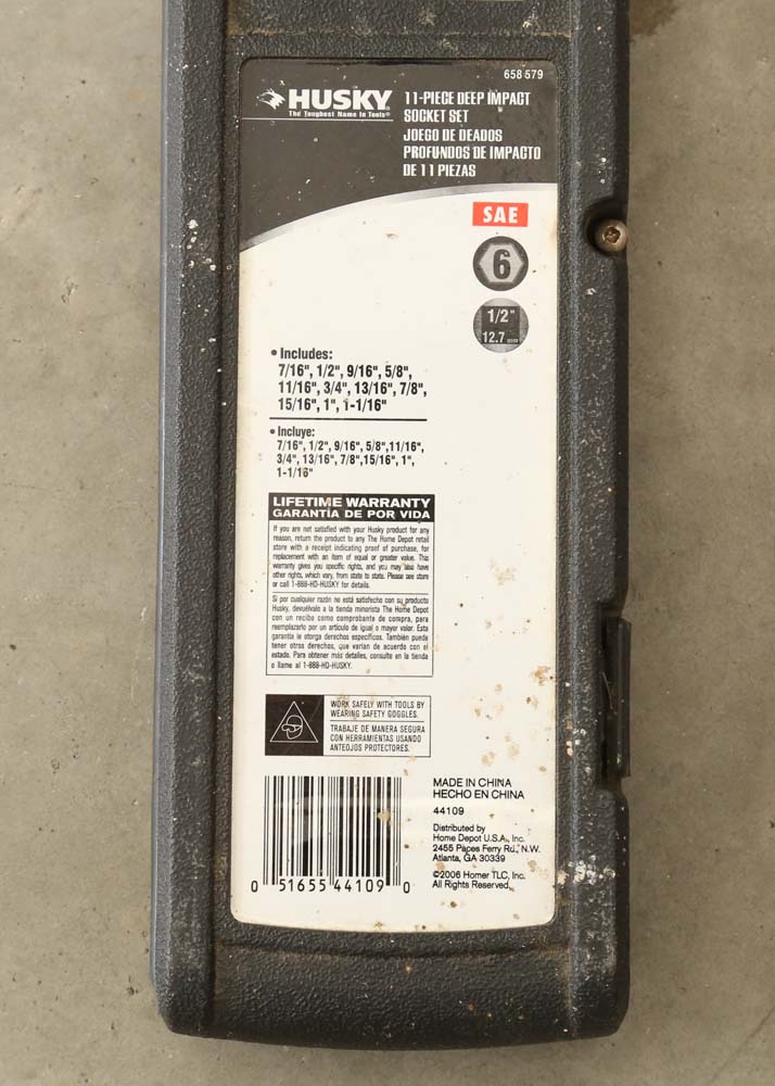 Hardware and Socket Set