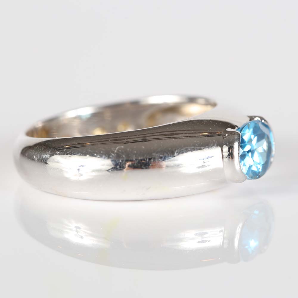 14K White Gold 1.00 Carat Blue Topaz Ring
