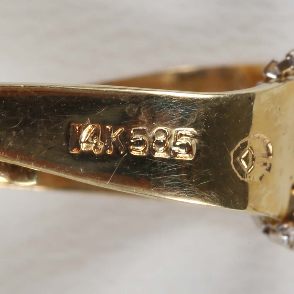 14K Yellow Gold Mabé Pearl and Diamond Pendant Neckalce