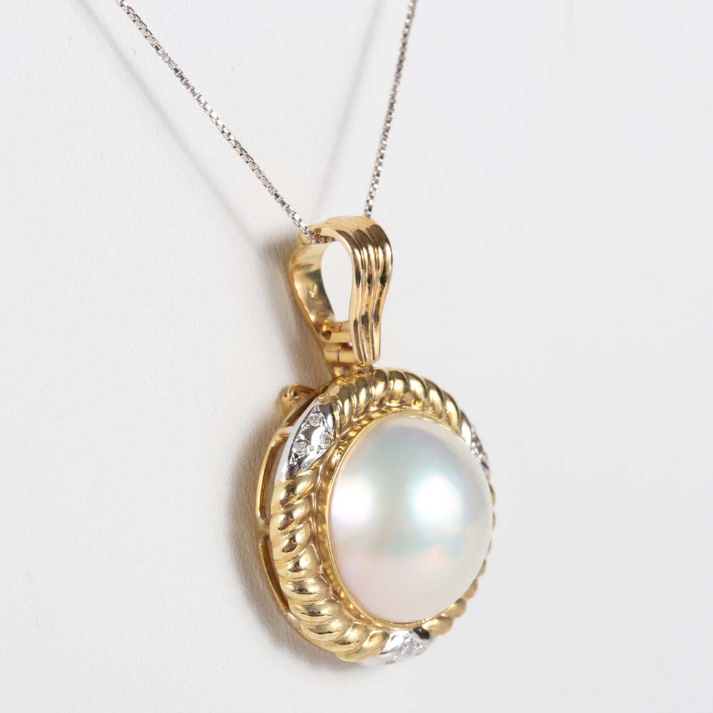 14K Yellow Gold Mabé Pearl and Diamond Pendant Neckalce