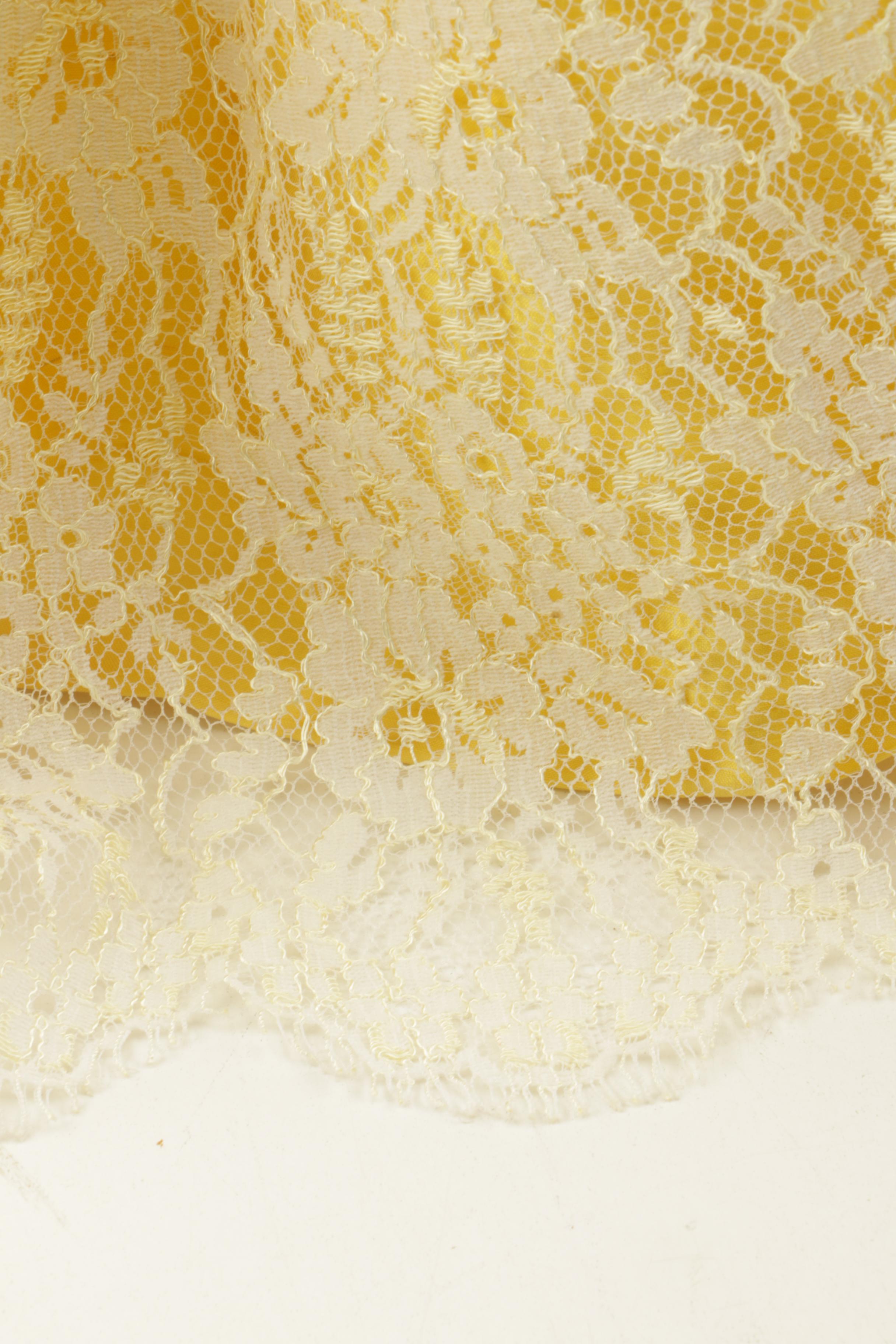 Vintage Paul Gees "Elizabeth Taylor" Bride Doll