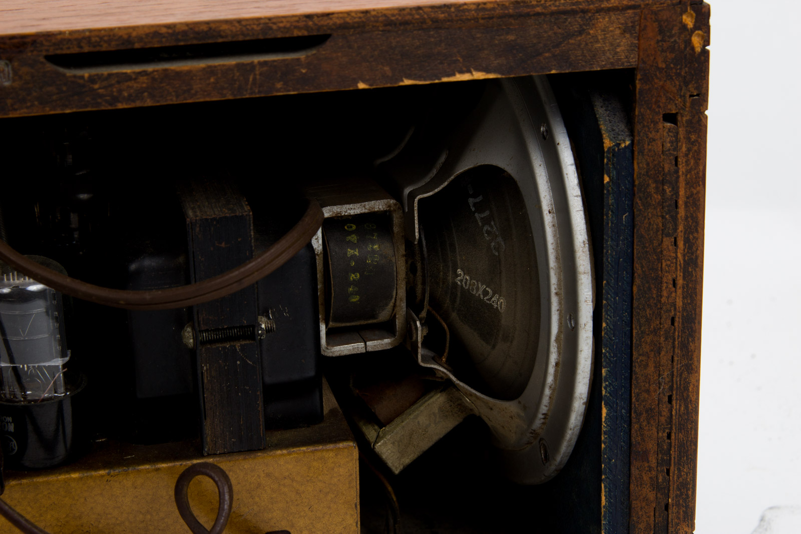 Vintage 1939 Zenith Radio
