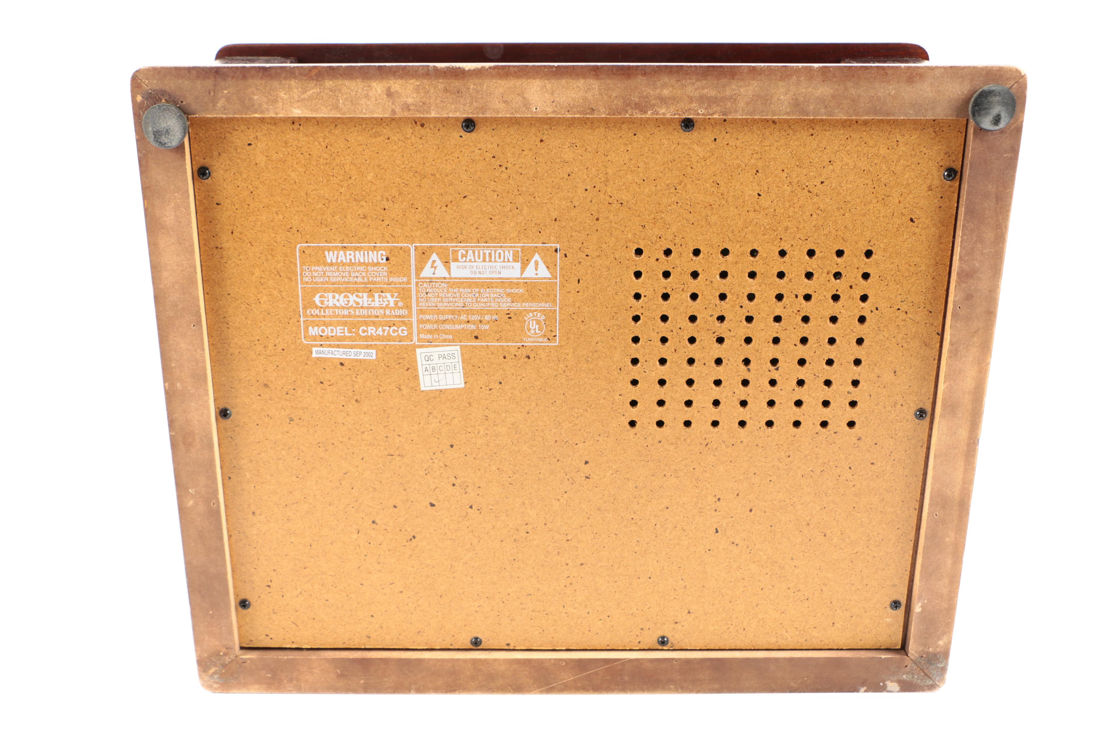 Crosley Record Player in Cherry Stained Wooden Cabinet