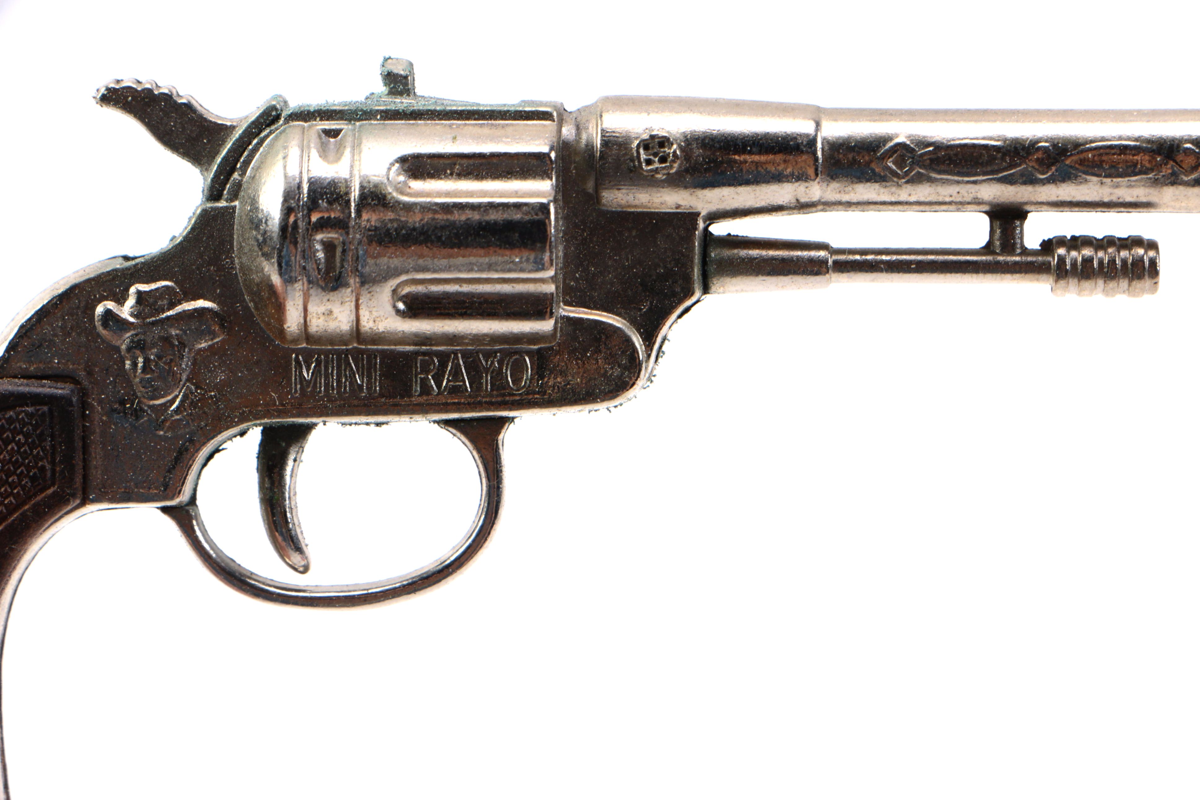 "The Sheriff: Mini Rayo" Toy Gun and Shooting Caps