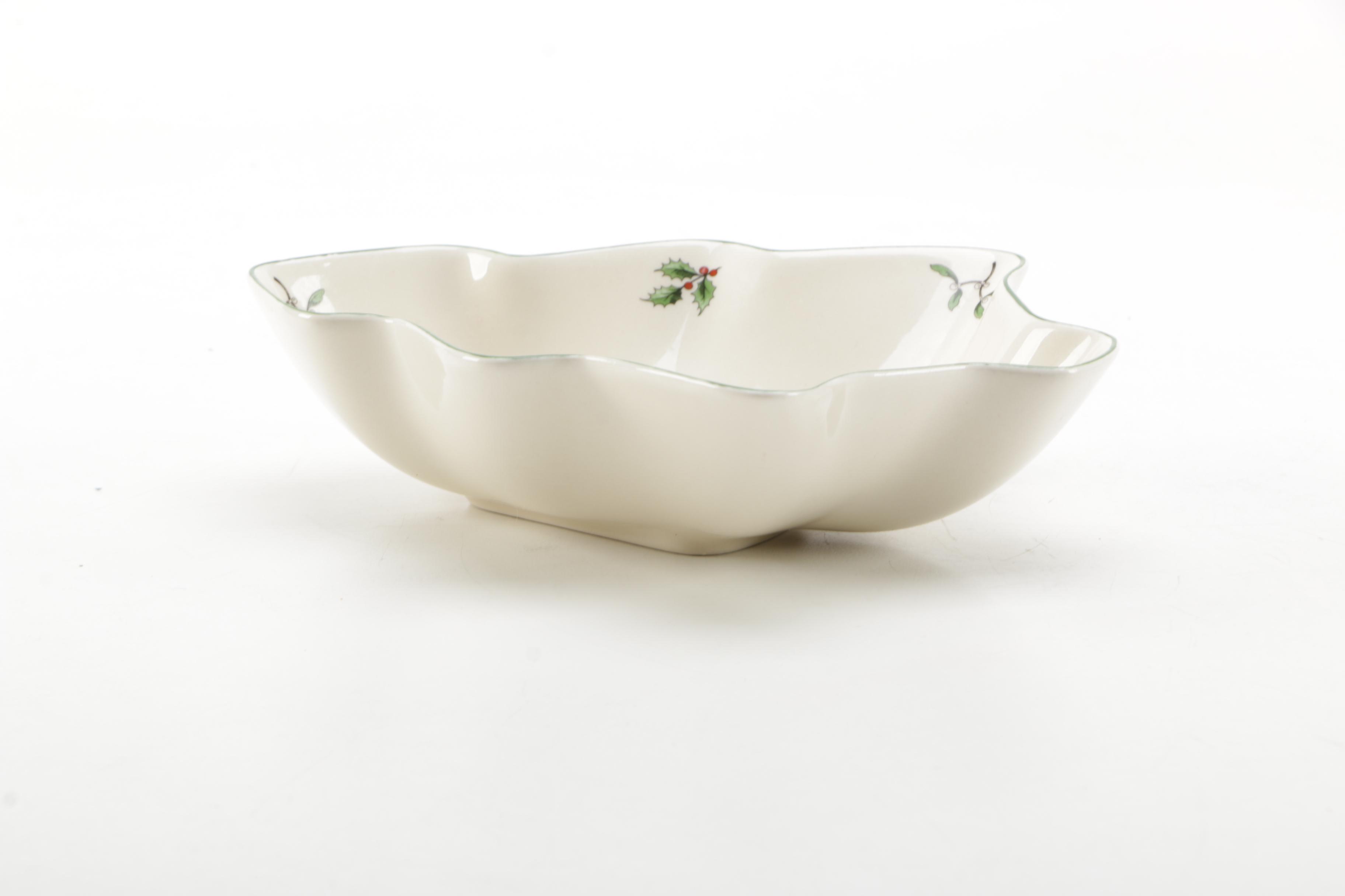 Spode 'Christmas Tree' Ceramic Serveware