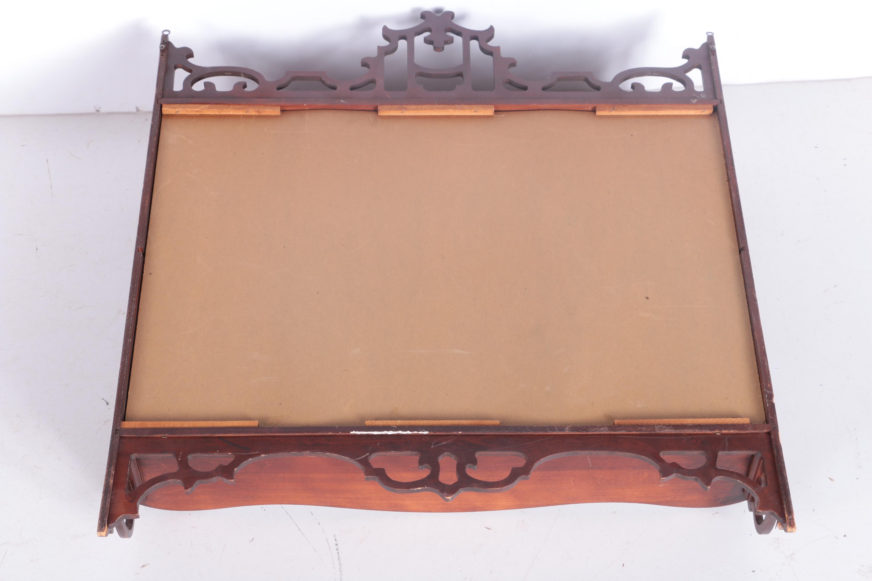 Chinese Chippendale Style Wooden Hanging Shelf
