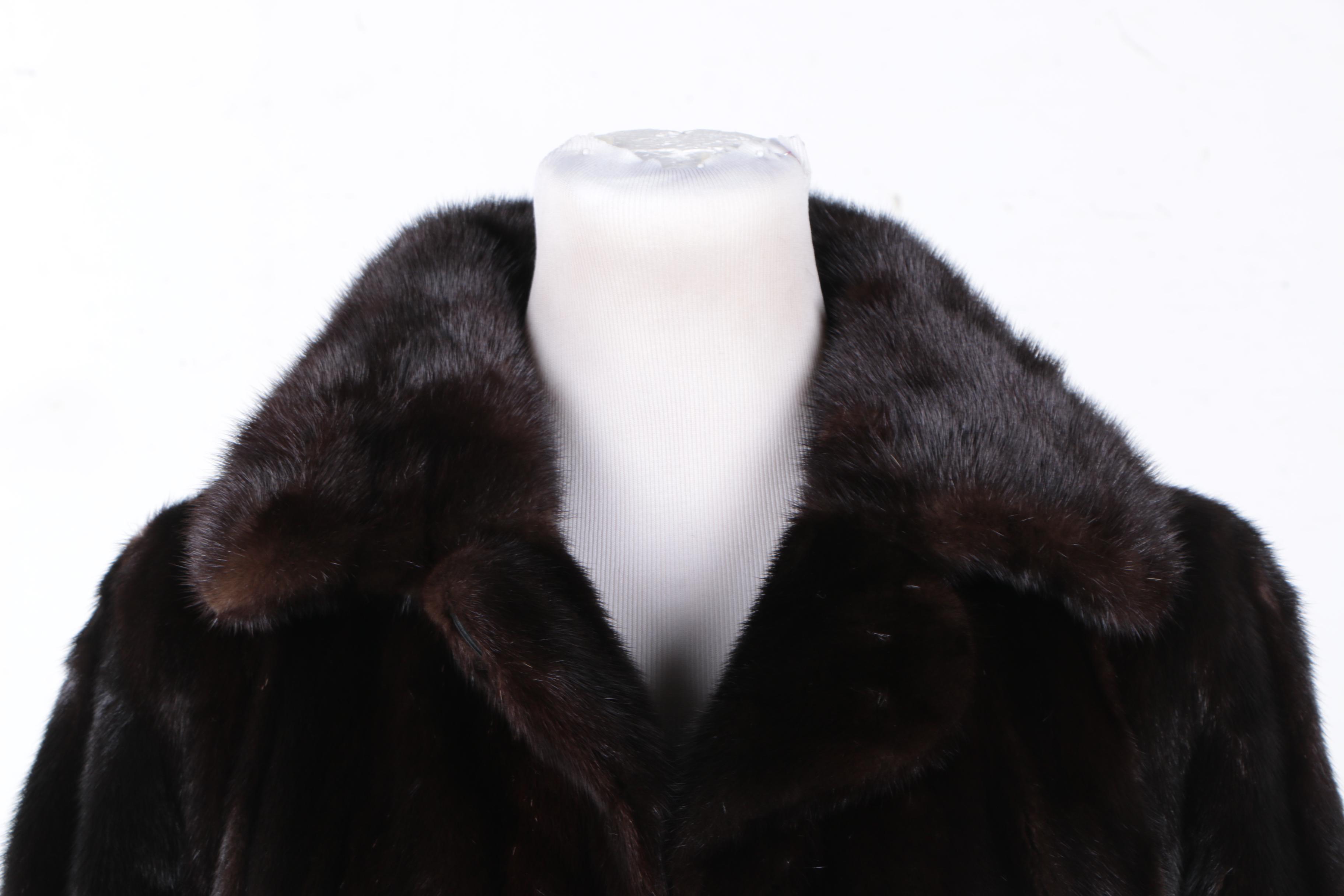 Vintage Weiss Dark Mink Fur Jacket