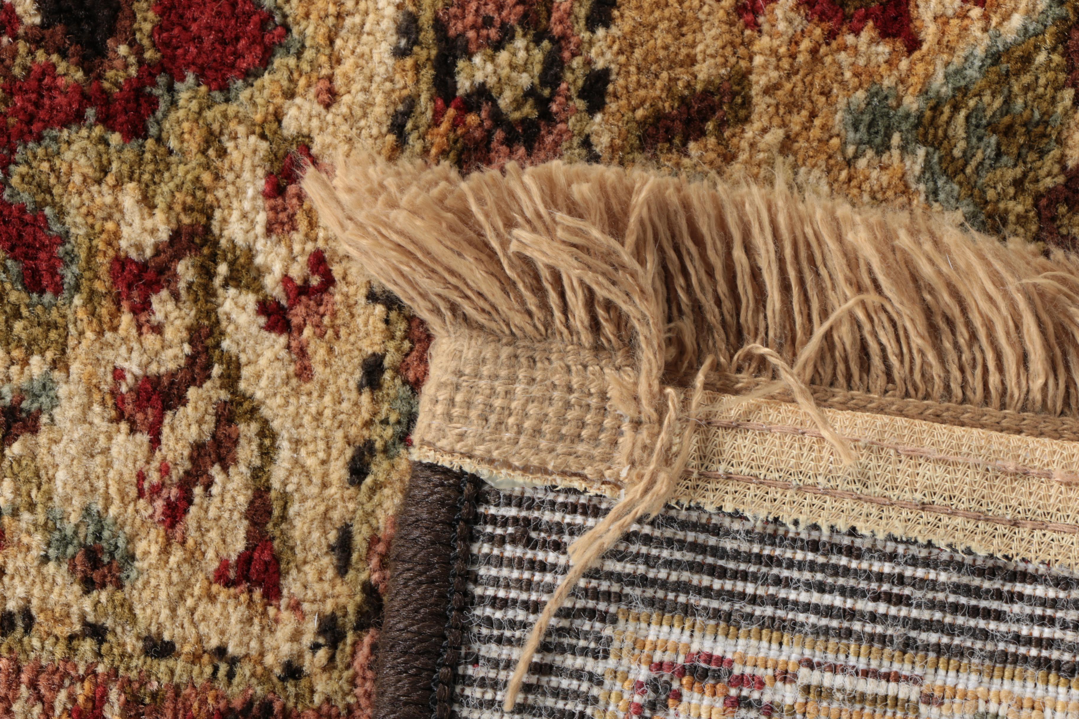 Machine Made Shaw Living "Washington Square" Area Rug