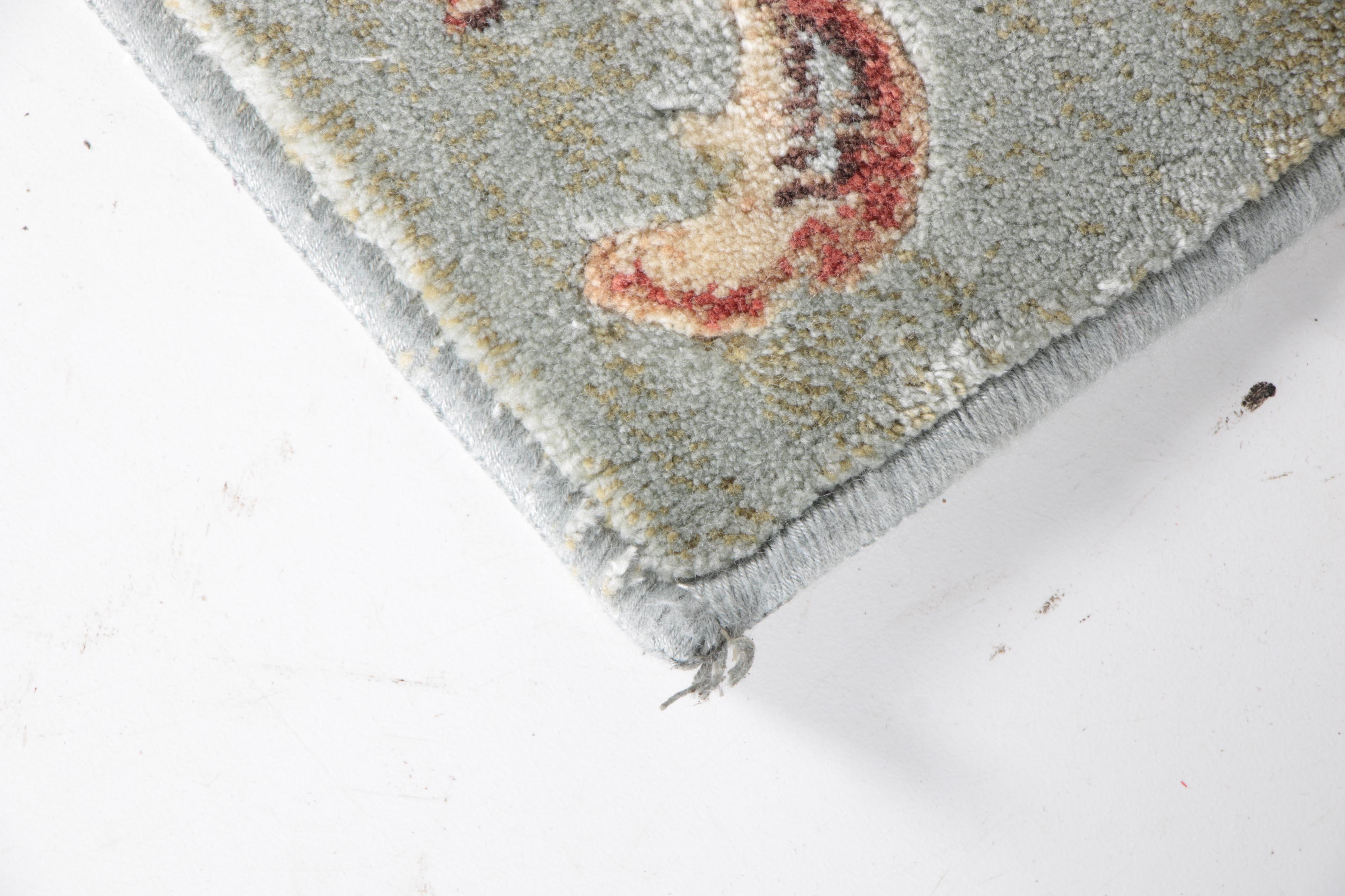 Machine Made Floral Lattice Area Rug