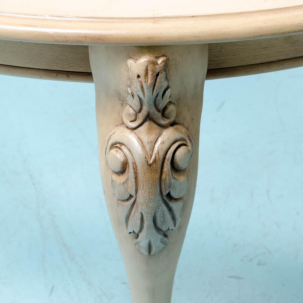 Carved Stylized Queen Anne Style Dining Table and Four Chairs