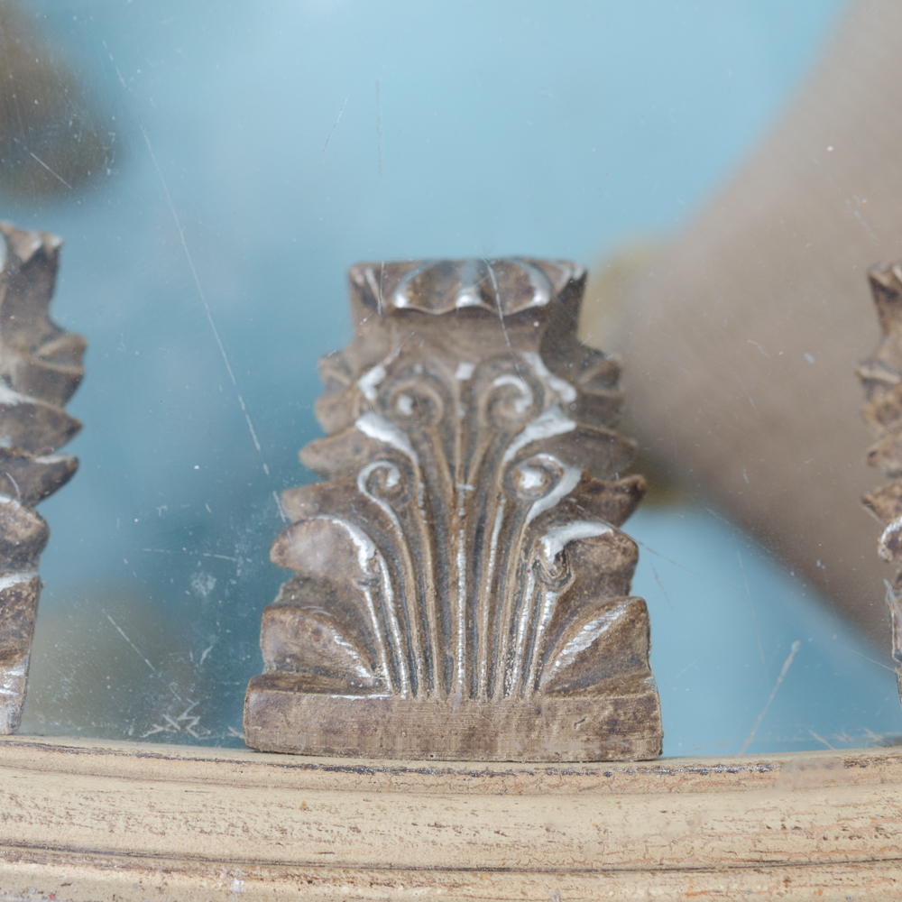 Carved Stylized Queen Anne Style Dining Table and Four Chairs