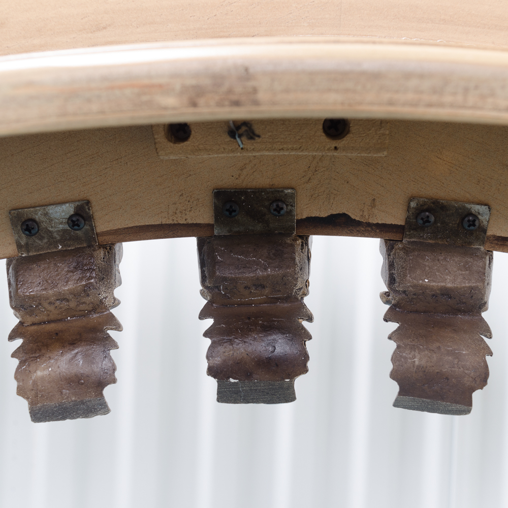 Carved Stylized Queen Anne Style Dining Table and Four Chairs