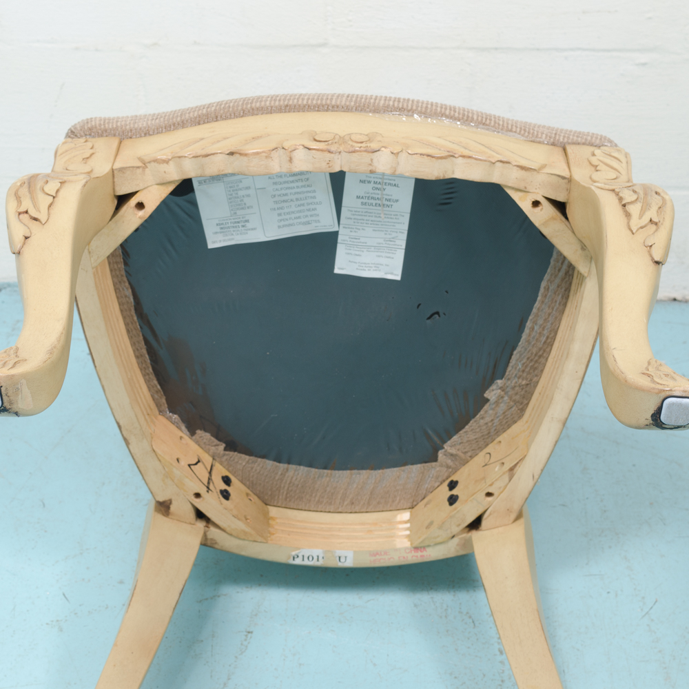 Carved Stylized Queen Anne Style Dining Table and Four Chairs