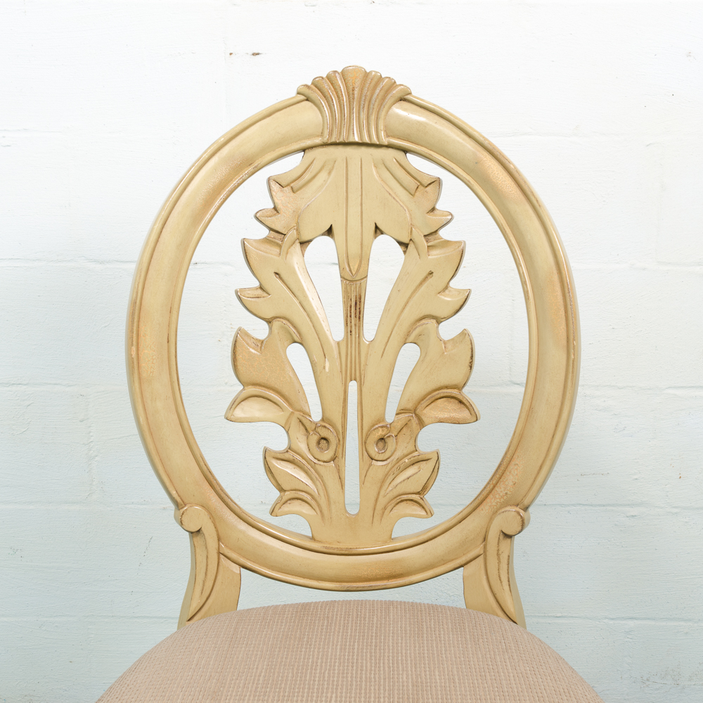 Carved Stylized Queen Anne Style Dining Table and Four Chairs