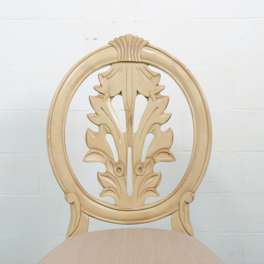 Carved Stylized Queen Anne Style Dining Table and Four Chairs