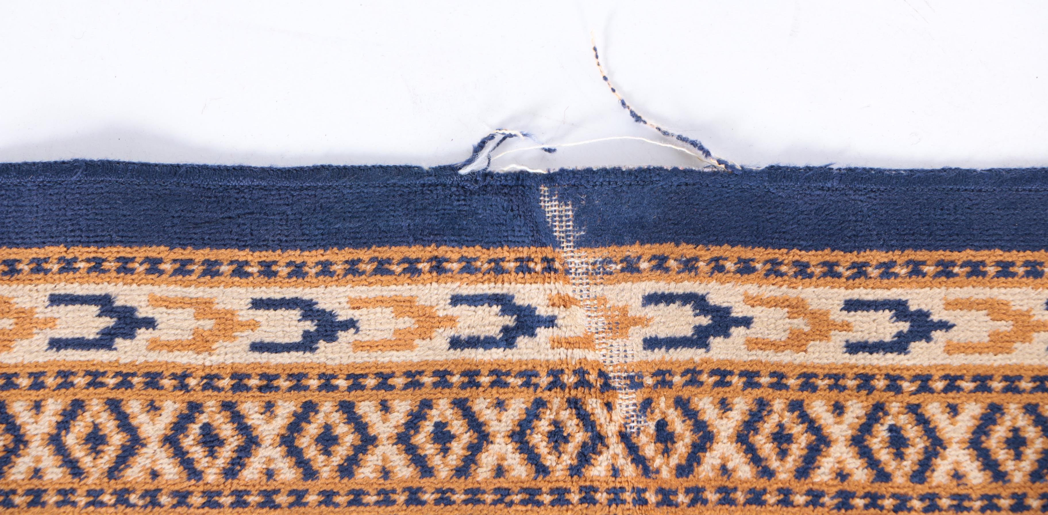 Power-Loomed Turkmen Style Accent Rug