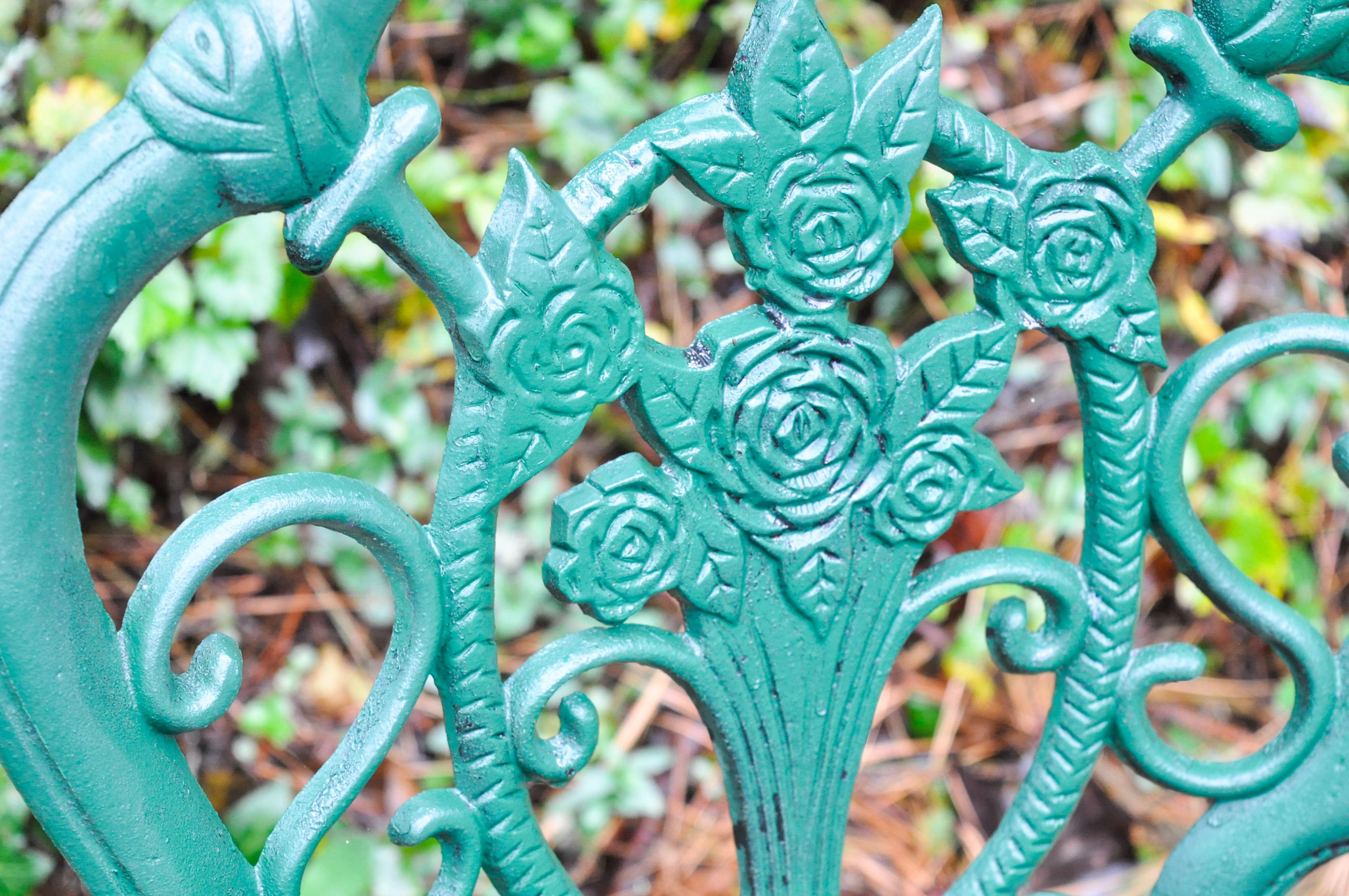 Three-Piece Cast Iron Garden Furniture Set