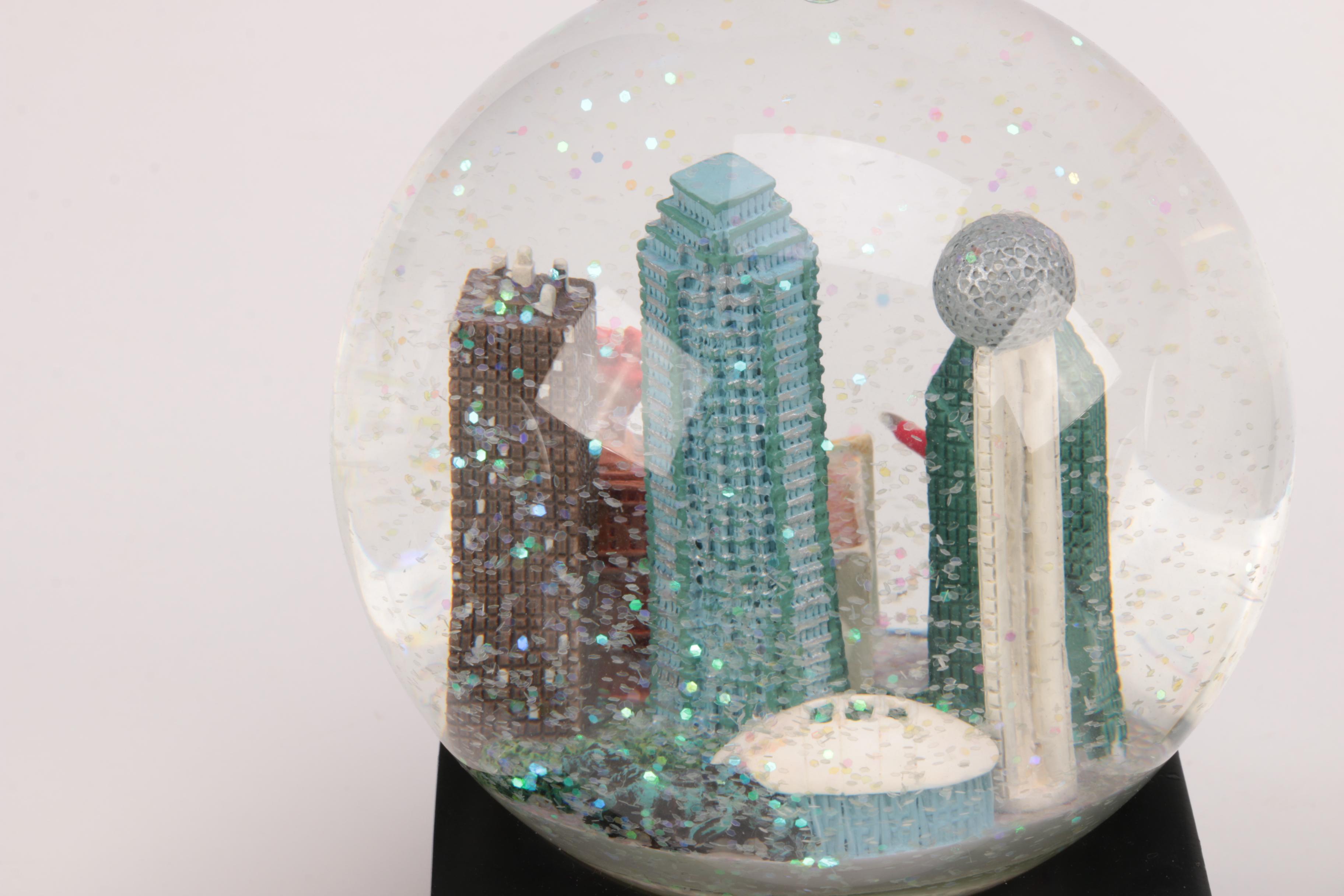 Assorted Snow globes Featuring Las Vegas