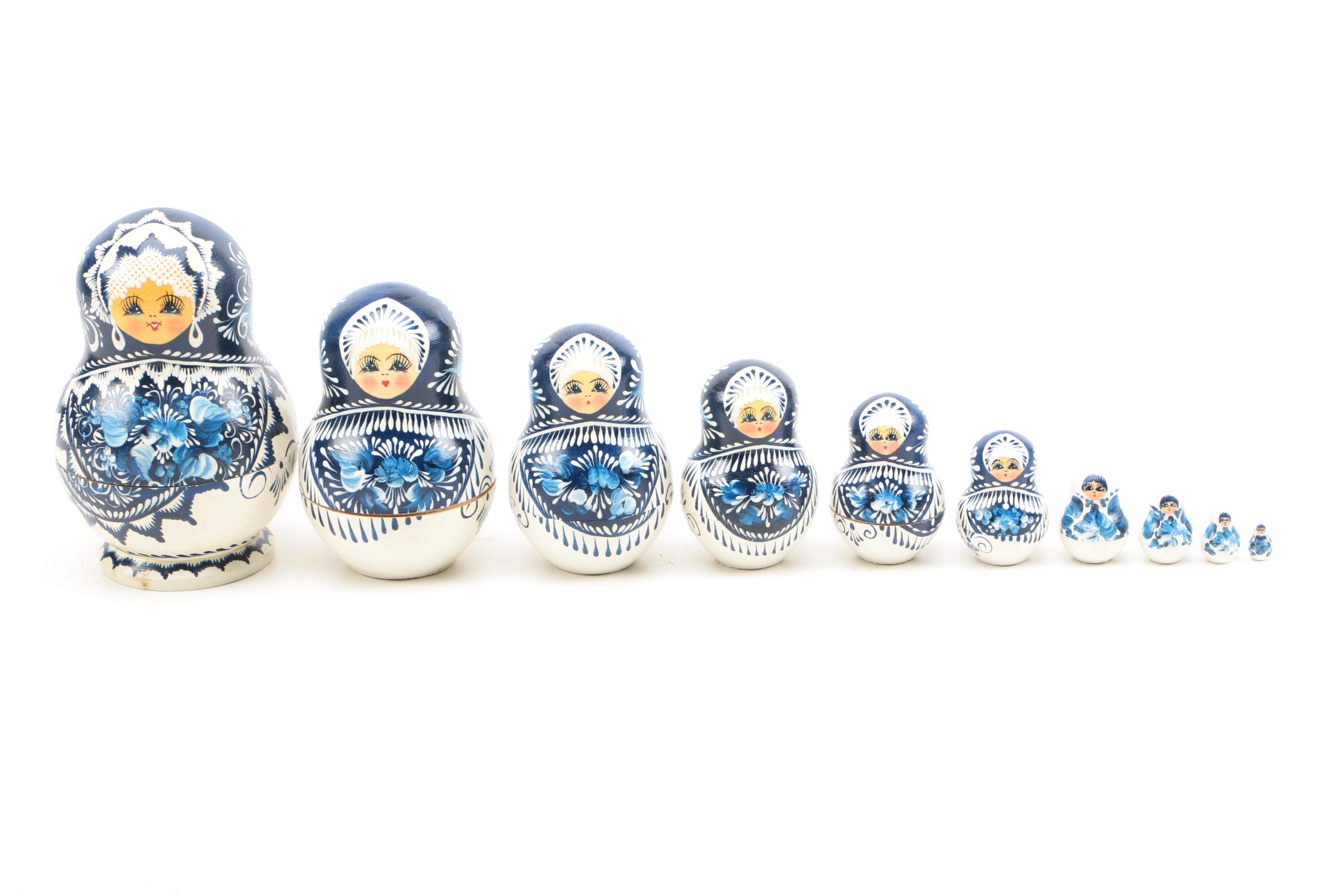 Russian Nesting Dolls