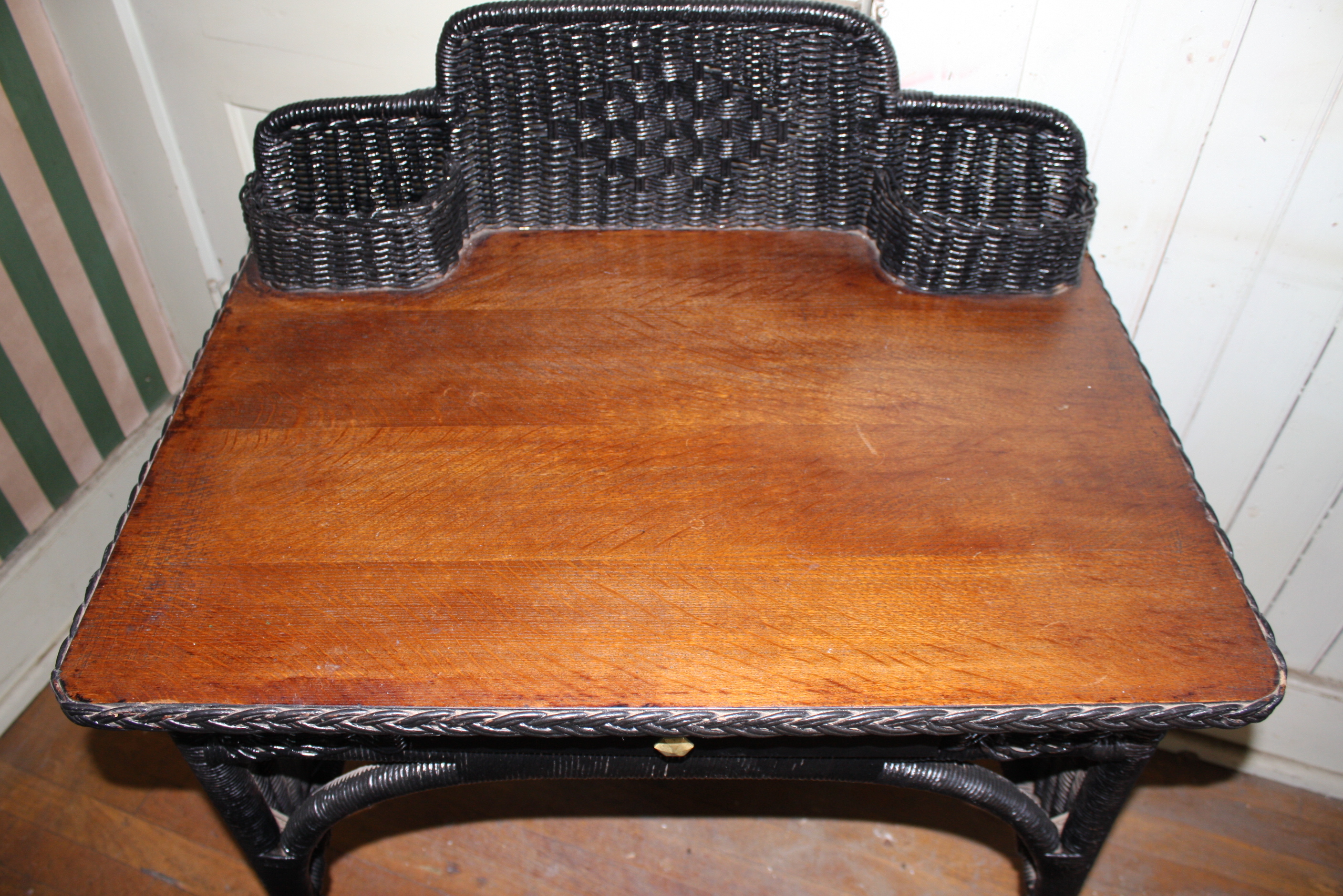 Black Wicker Desk and Chair