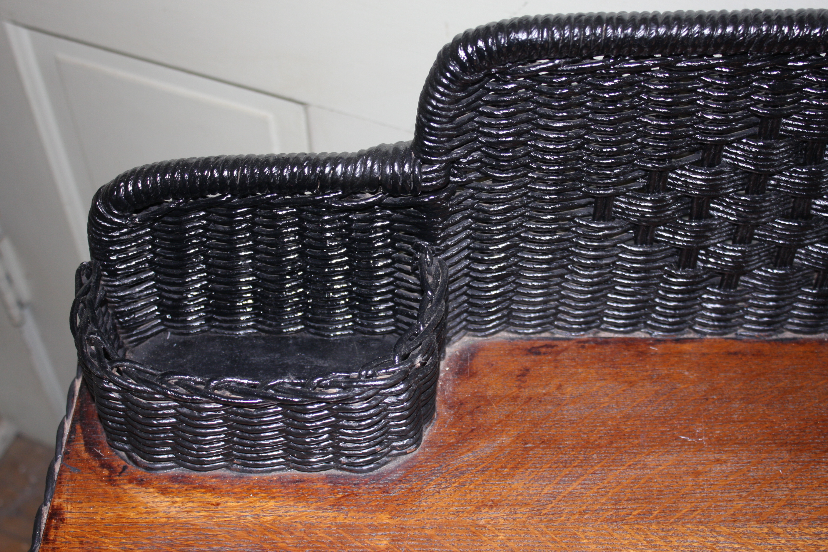 Black Wicker Desk and Chair
