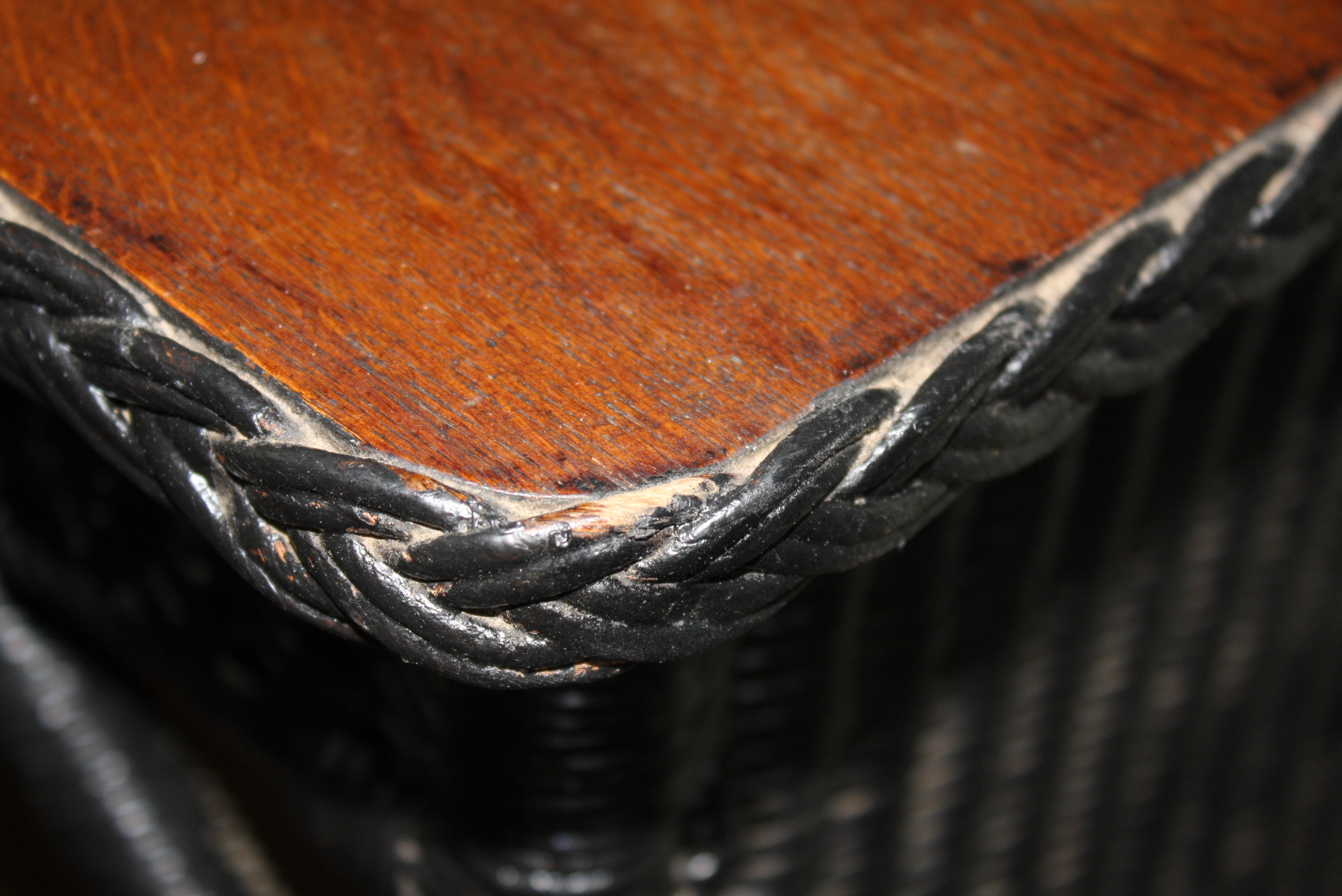 Black Wicker Desk and Chair