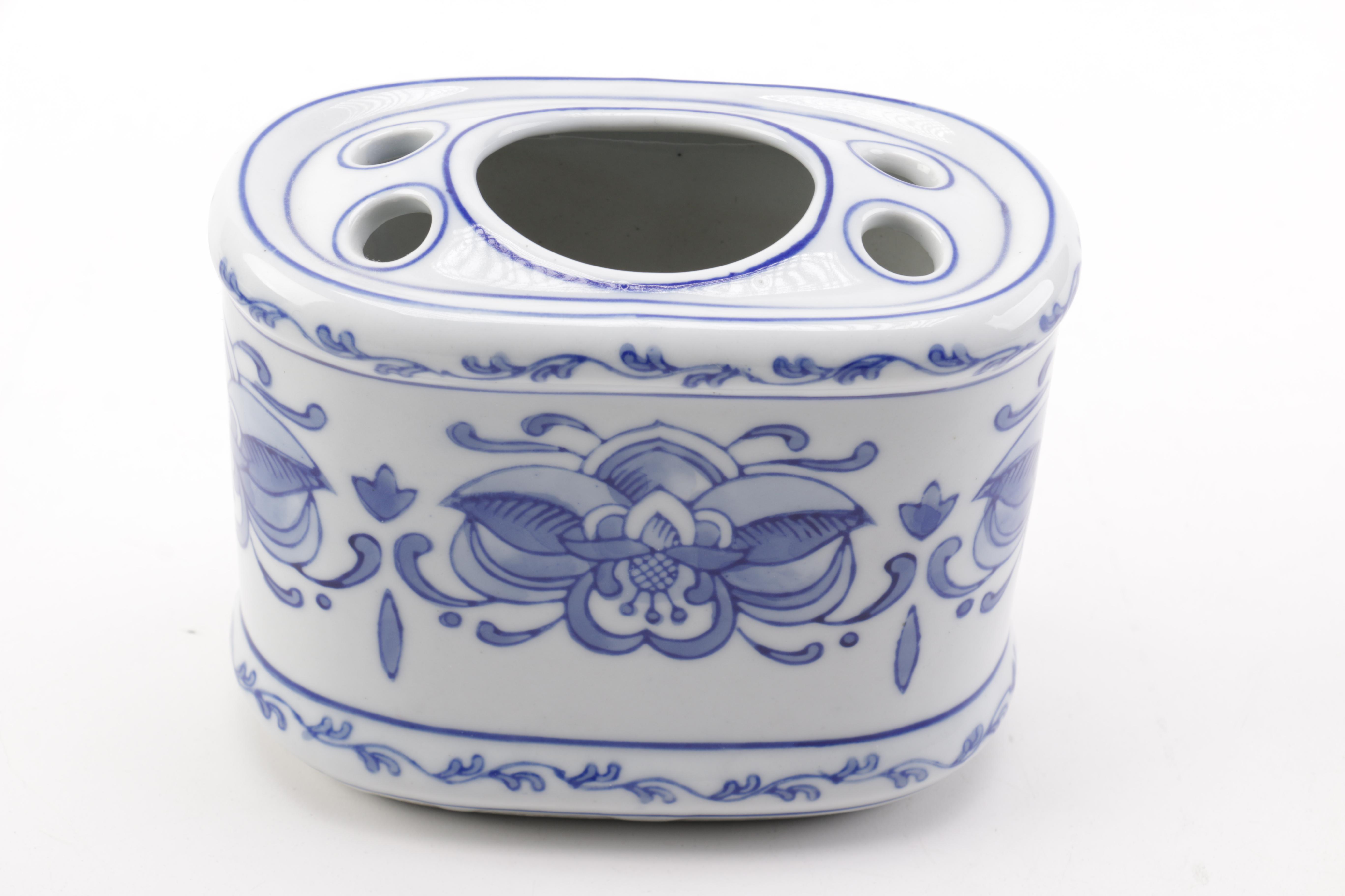Blue Floral Motif Porcelain Bathroom Set