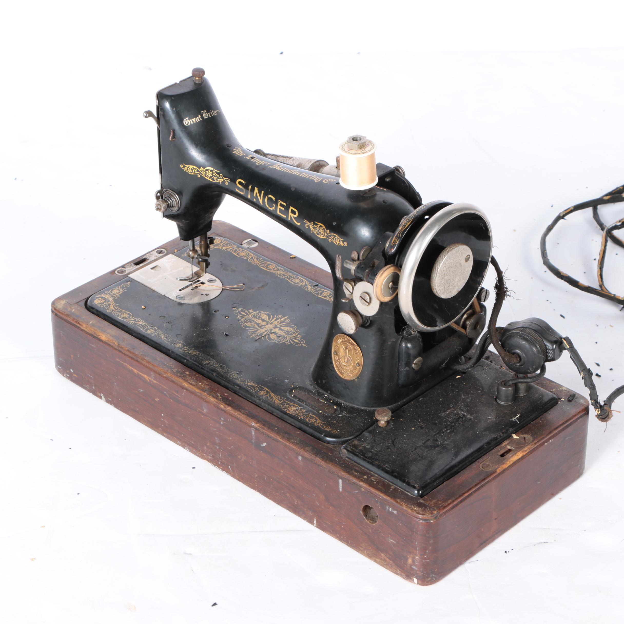 Singer Sewing Machine