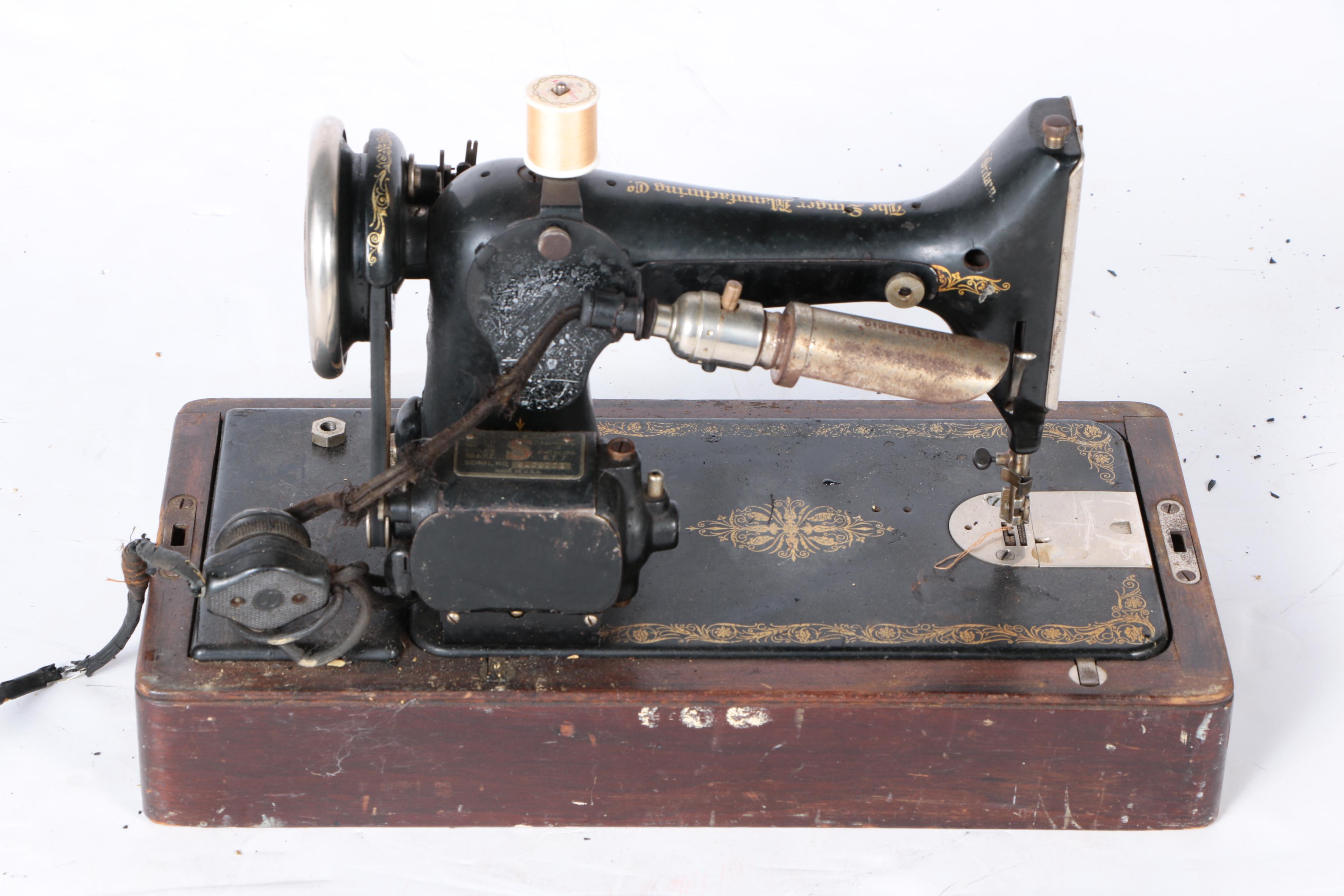 Singer Sewing Machine