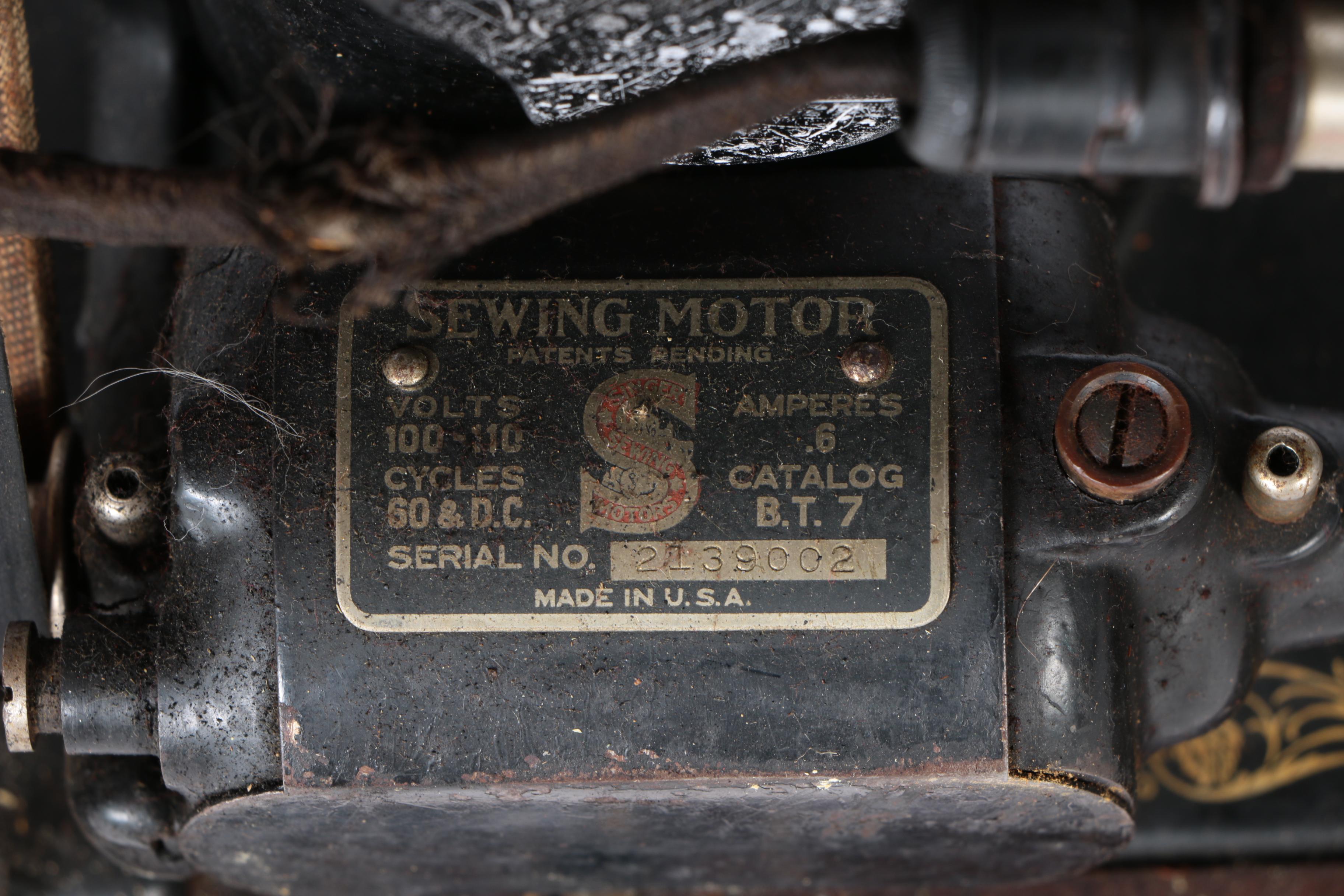 Singer Sewing Machine