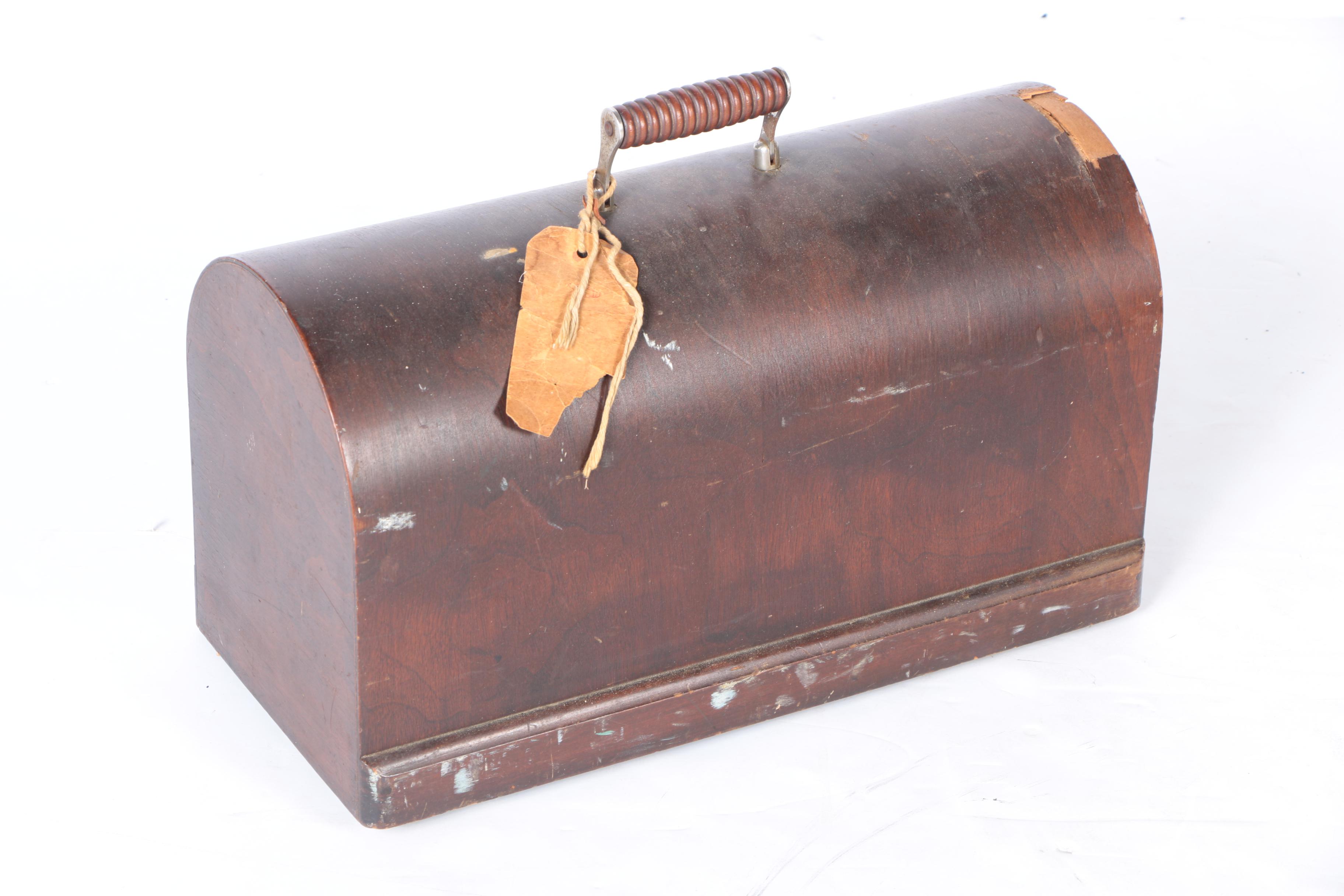 Singer Sewing Machine