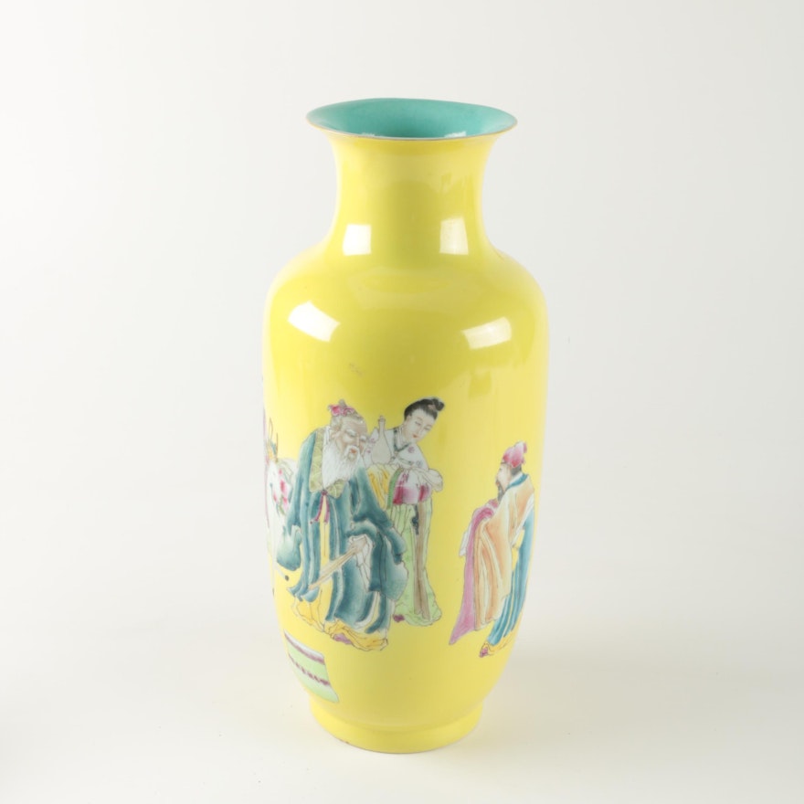 Chinese Ceramic Figural Vase